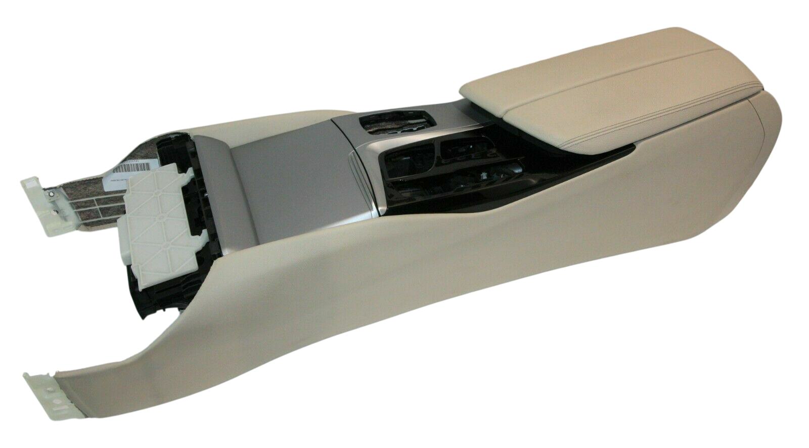 BMW 5 (G30 / G31) center console BMW 5 SERIES center Console OEM 51166833938

Pa...