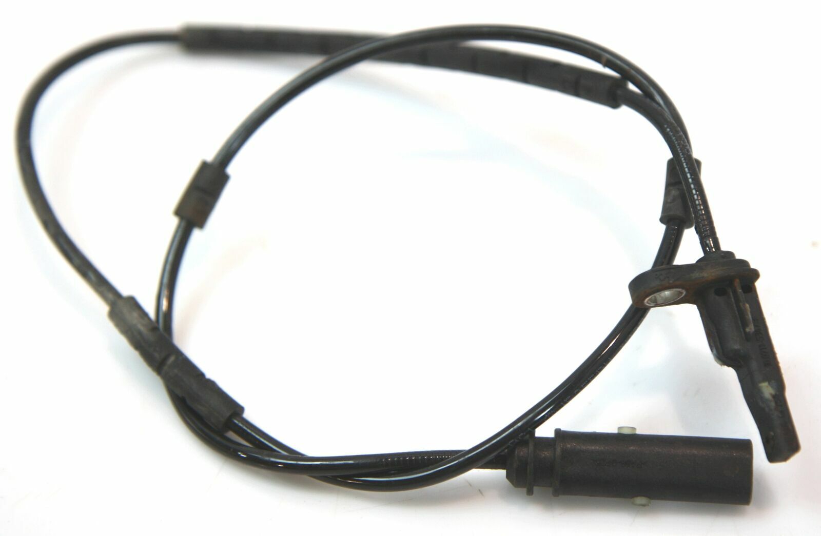 BMW 1 (F20 / F21) ABS rear brake sensor BMW 1 SERIES ABS rear brake sensor OEM 34526791...