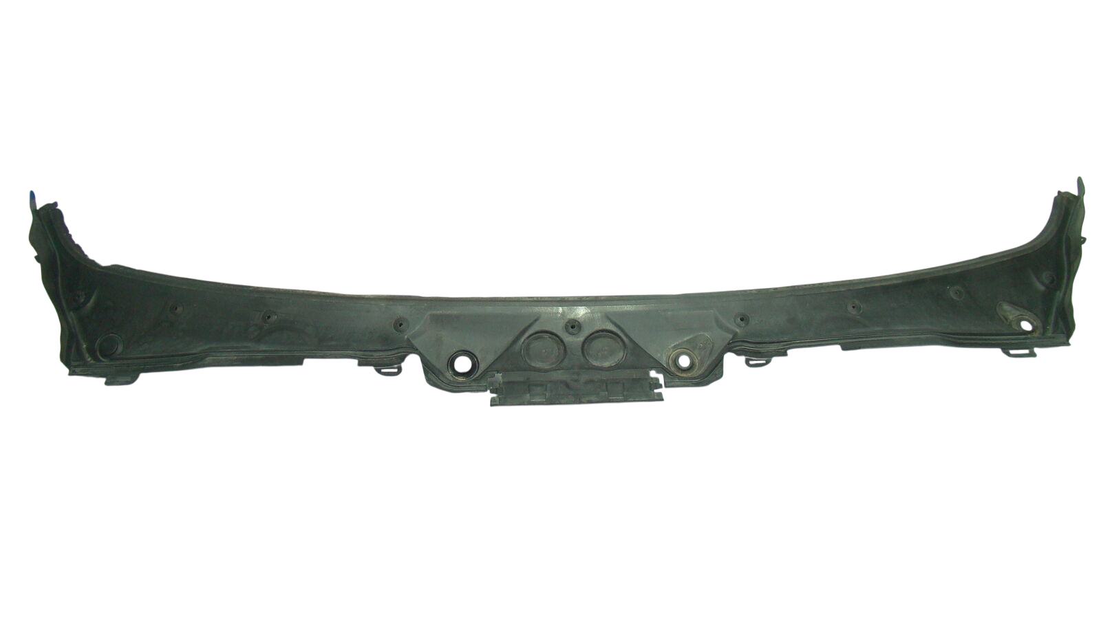 BMW 3 (F30 / F31) Wiper trim BMW 3 SERIES Wiper trim OEM 51717258177

Part c...