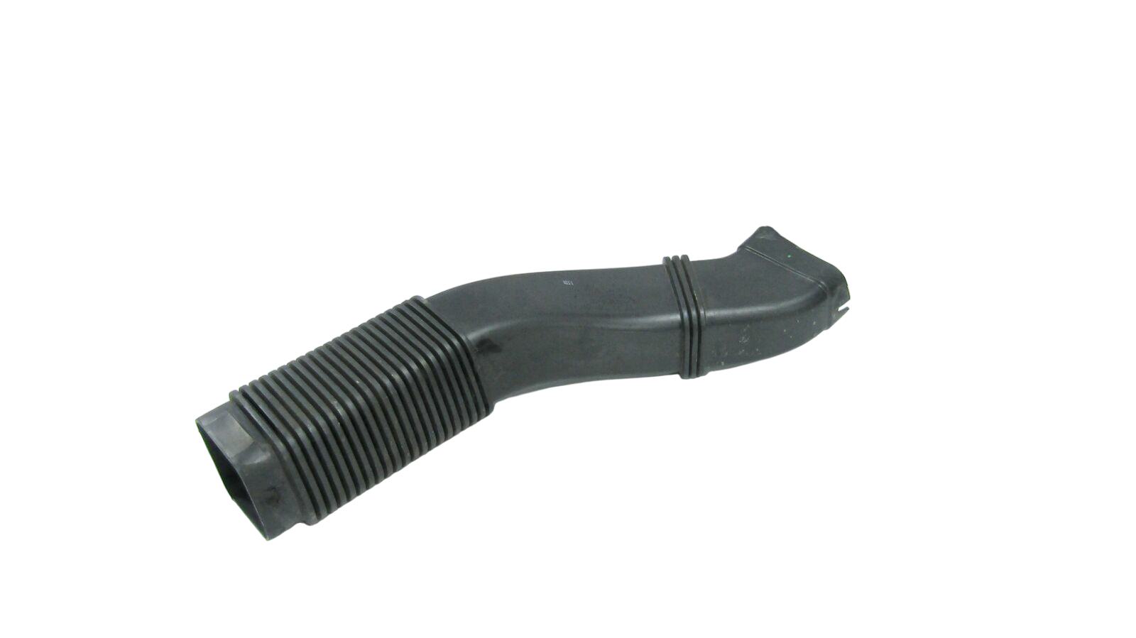 BMW 5 (F10 / F11) Sonstige BMW 5 SERIES Sonstige OEM 13717811597

Part cod...