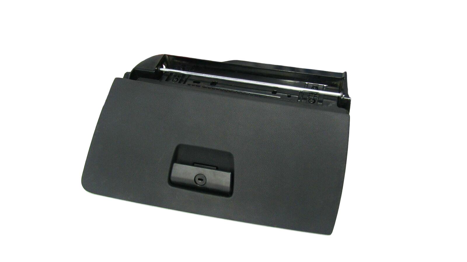BMW 3 (E90 / E91 / E92 / E93) Glove box BMW 3 SERIES Glove box OEM 7078178

Part codes:...