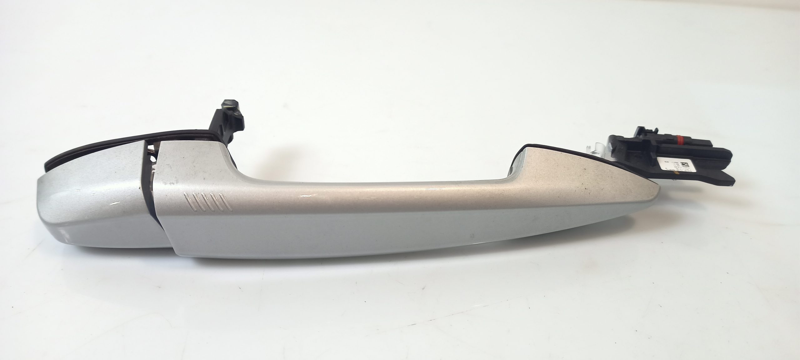 BMW X5 (F15) Rear Door Handle Trim BMW X5 Rear door handle trim OEM 51217348746

P...