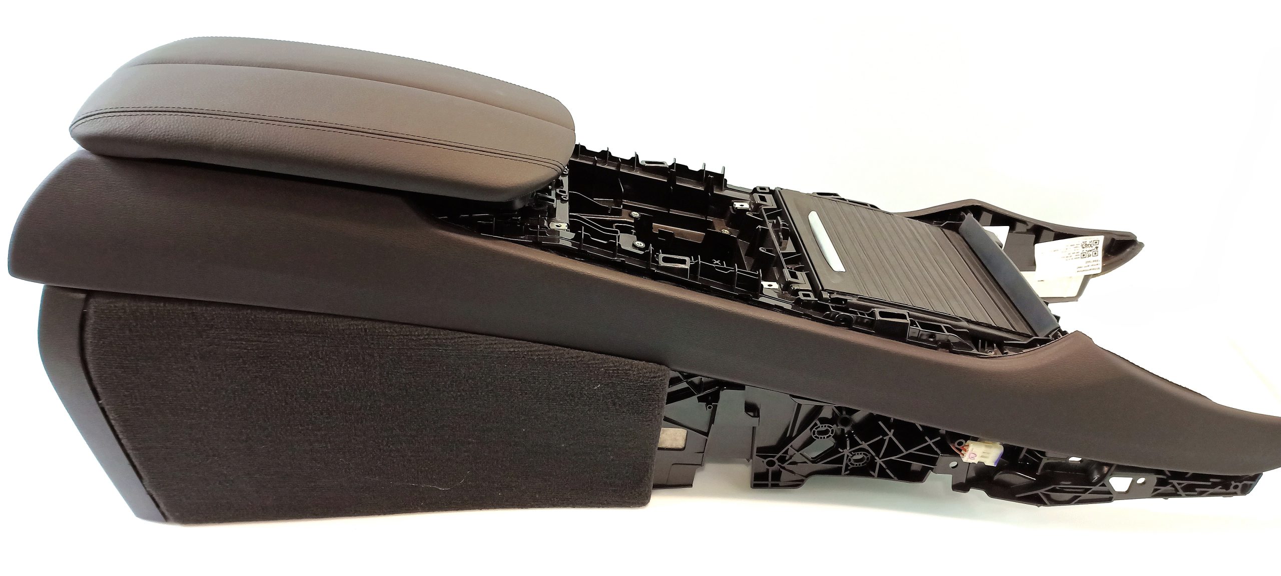 BMW X5 (F15) center console BMW X5 center Console OEM 0S50158

Part codes: ...