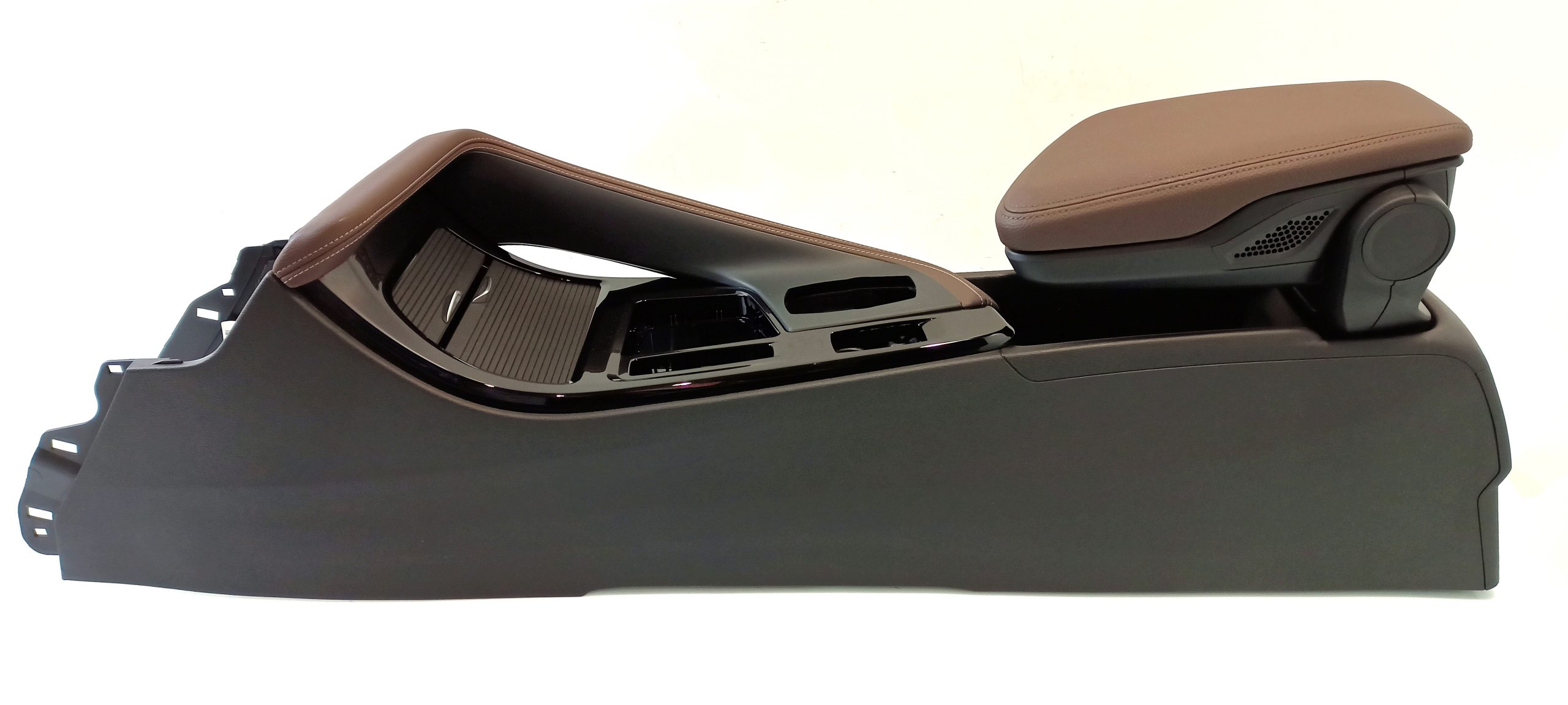 BMW X1 (F48) center console BMW X1 Center Console OEM 3H87517

Part codes: ...