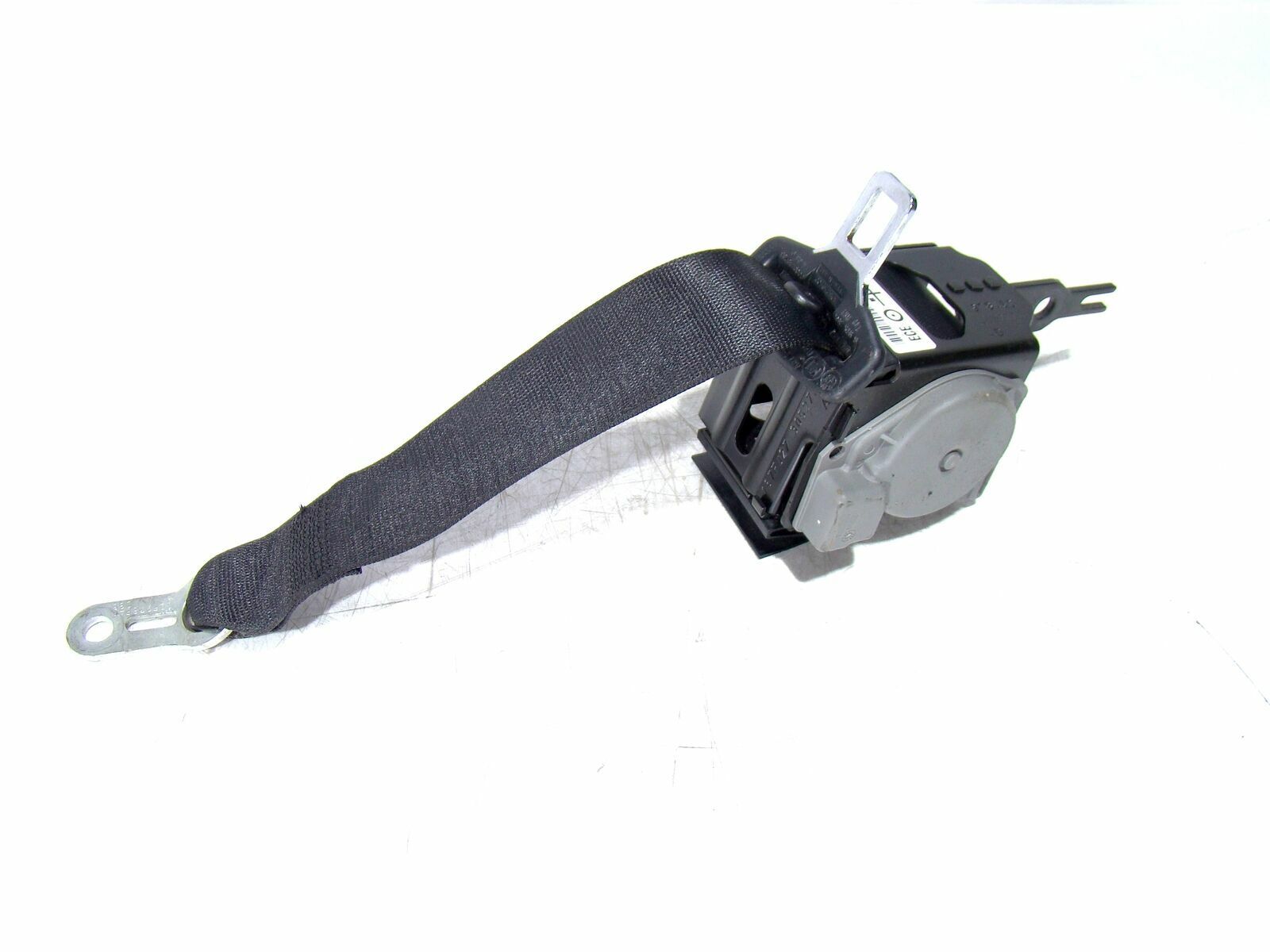 BMW 3 (E90 / E91 / E92 / E93) Rear seatbelt BMW 3 SERIES Rear seatbelt OEM 6975365

Part co...