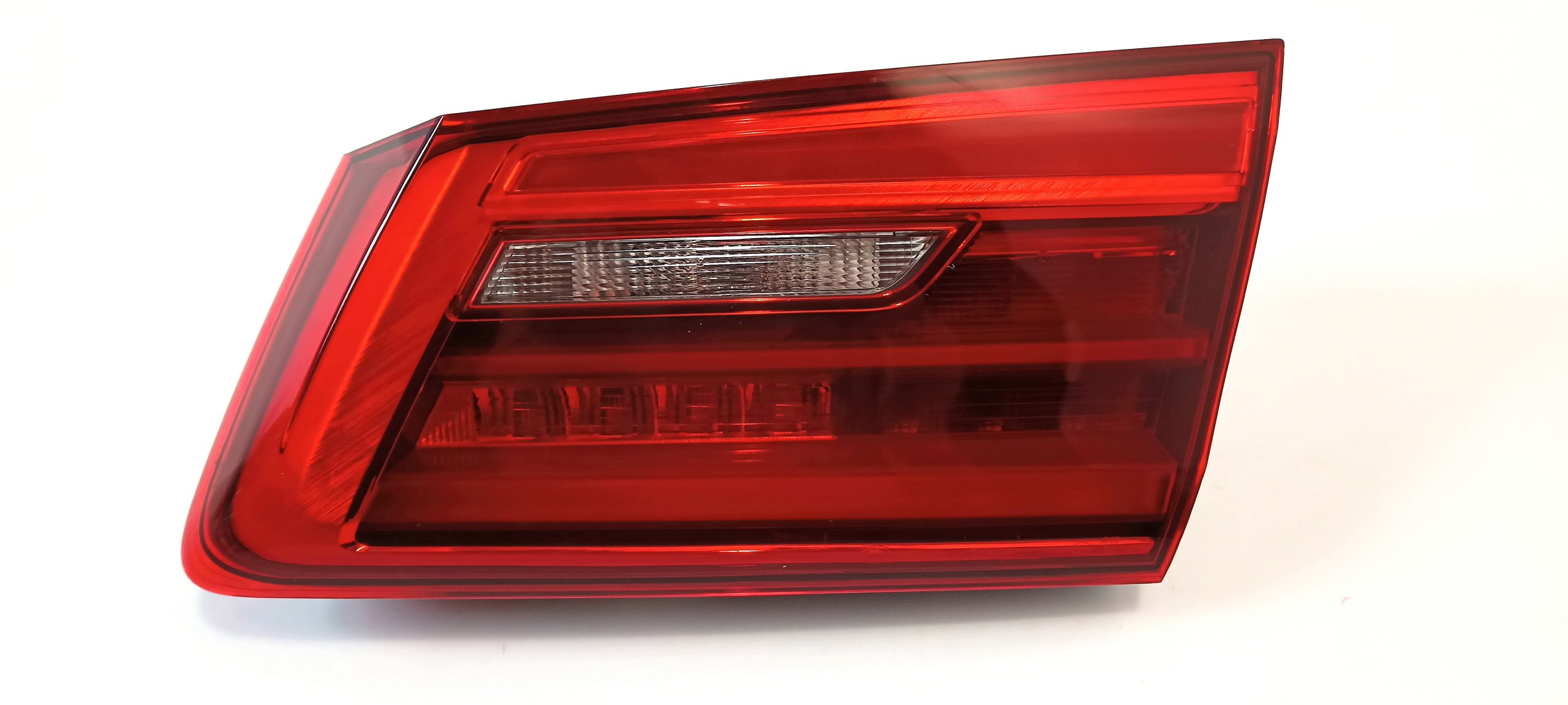 BMW 5 (G30 / G31) Rear/tail lights BMW M5 Rear/tail lights OEM 63217376474

Part c...