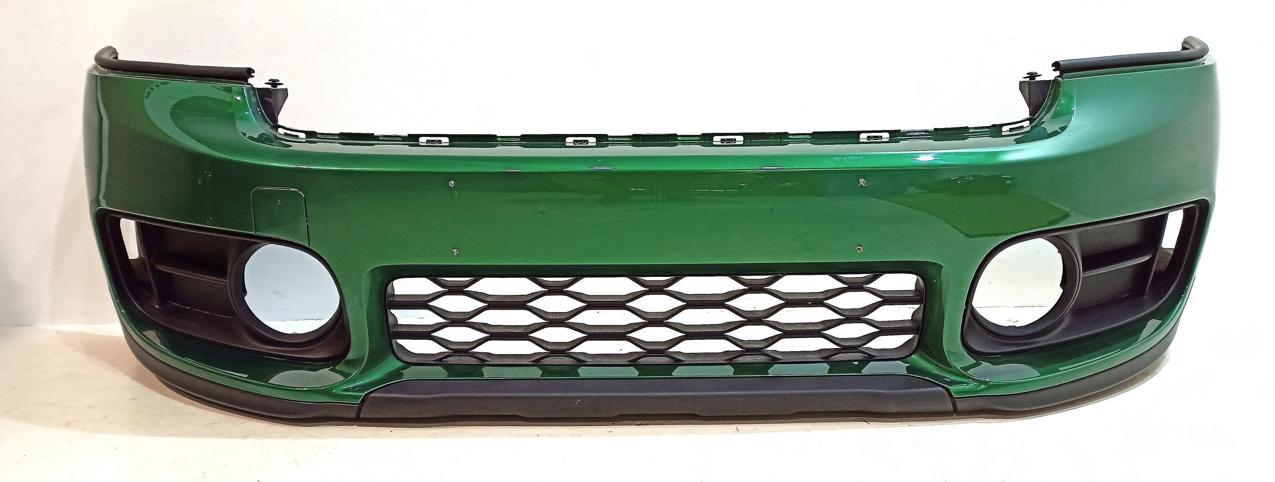 BMW 6 GT (G32) front bumper BMW MINI Countryman F60 Front Bumper OEM 3F3789...