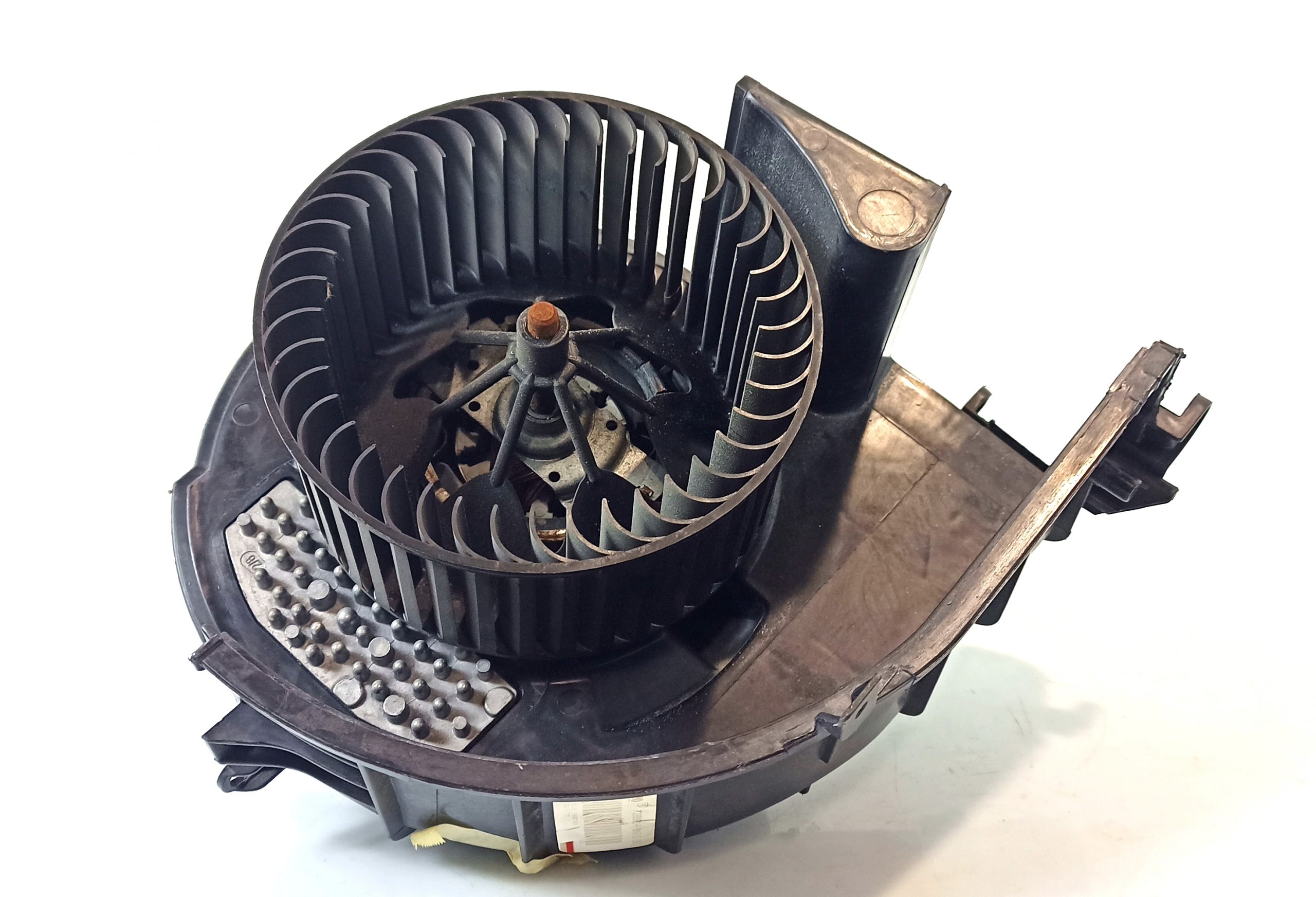 BMW 3 (F30 / F31) Heater fan/blower BMW 3 SERIES Heater fan/blower OEM 64119276112
...