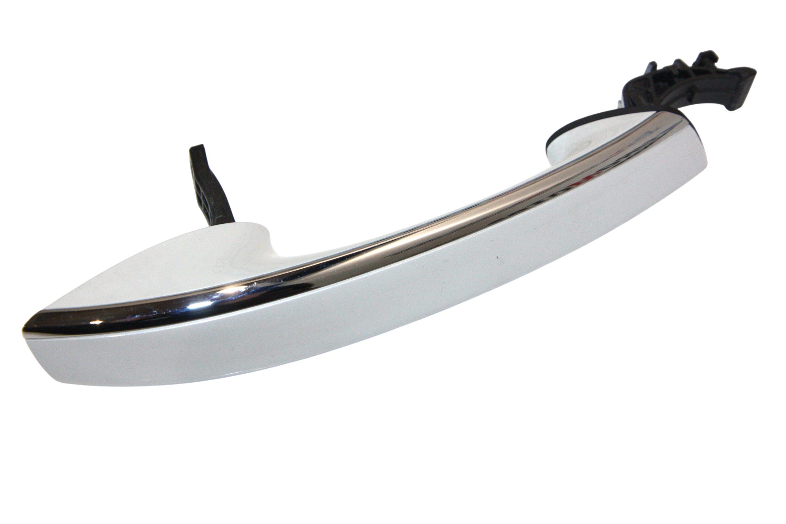 BMW 7 (G11 / G12) Front door handle cover BMW 7 SERIES Front door handle cover OEM 512174...