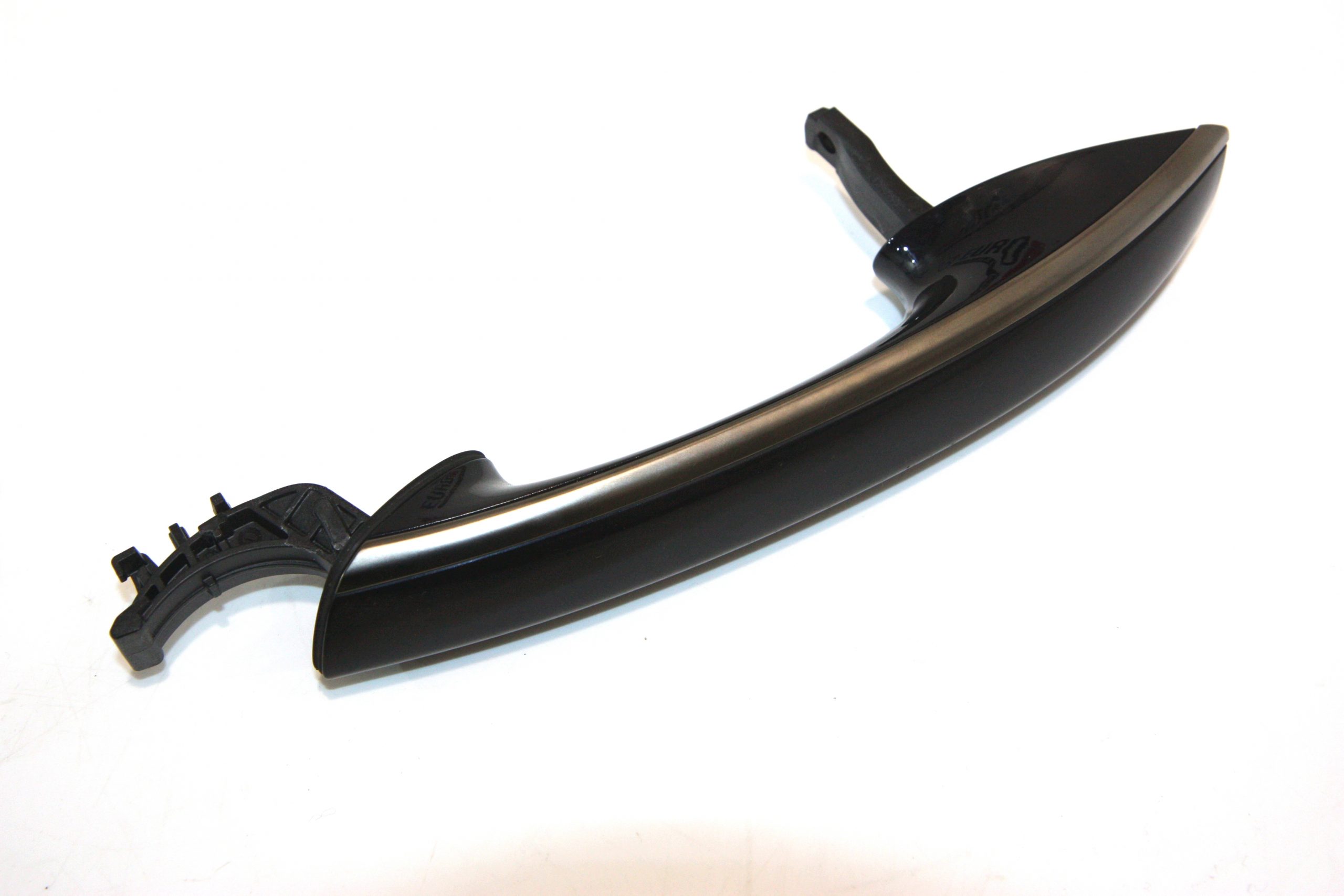 BMW 7 (G11 / G12) Front door handle cover BMW 7 SERIES Front door handle cover OEM 512174...