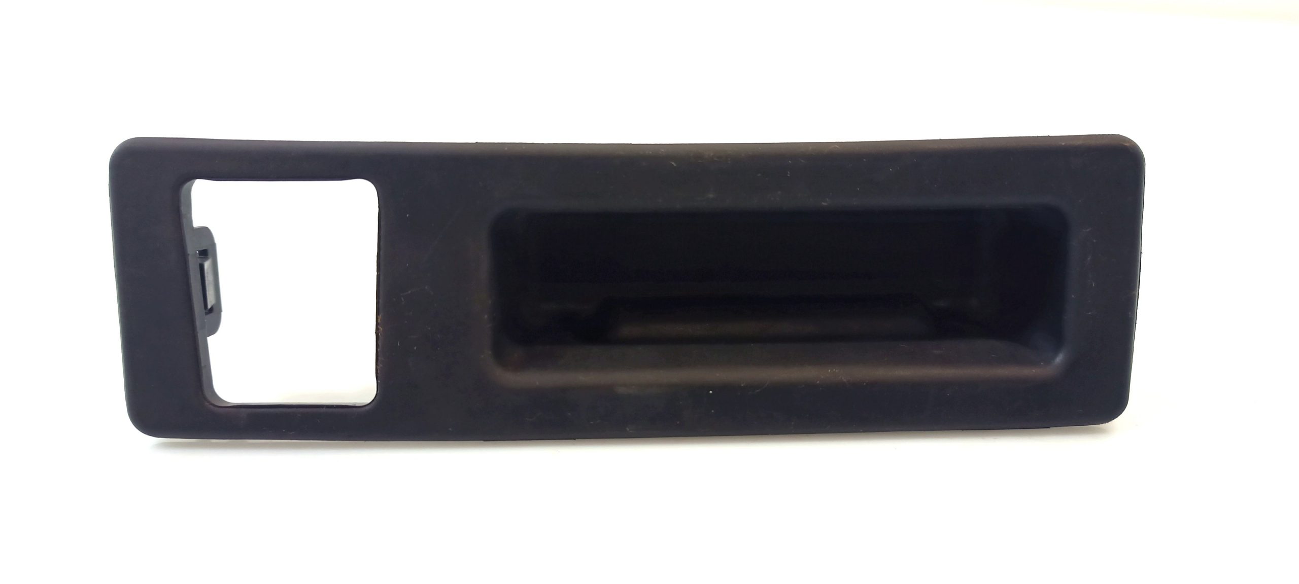 BMW 3 (F30 / F31) Tailgate/trunk/boot exterior handle BMW 3 SERIES Tailgate/trunk/boot exterior handl...