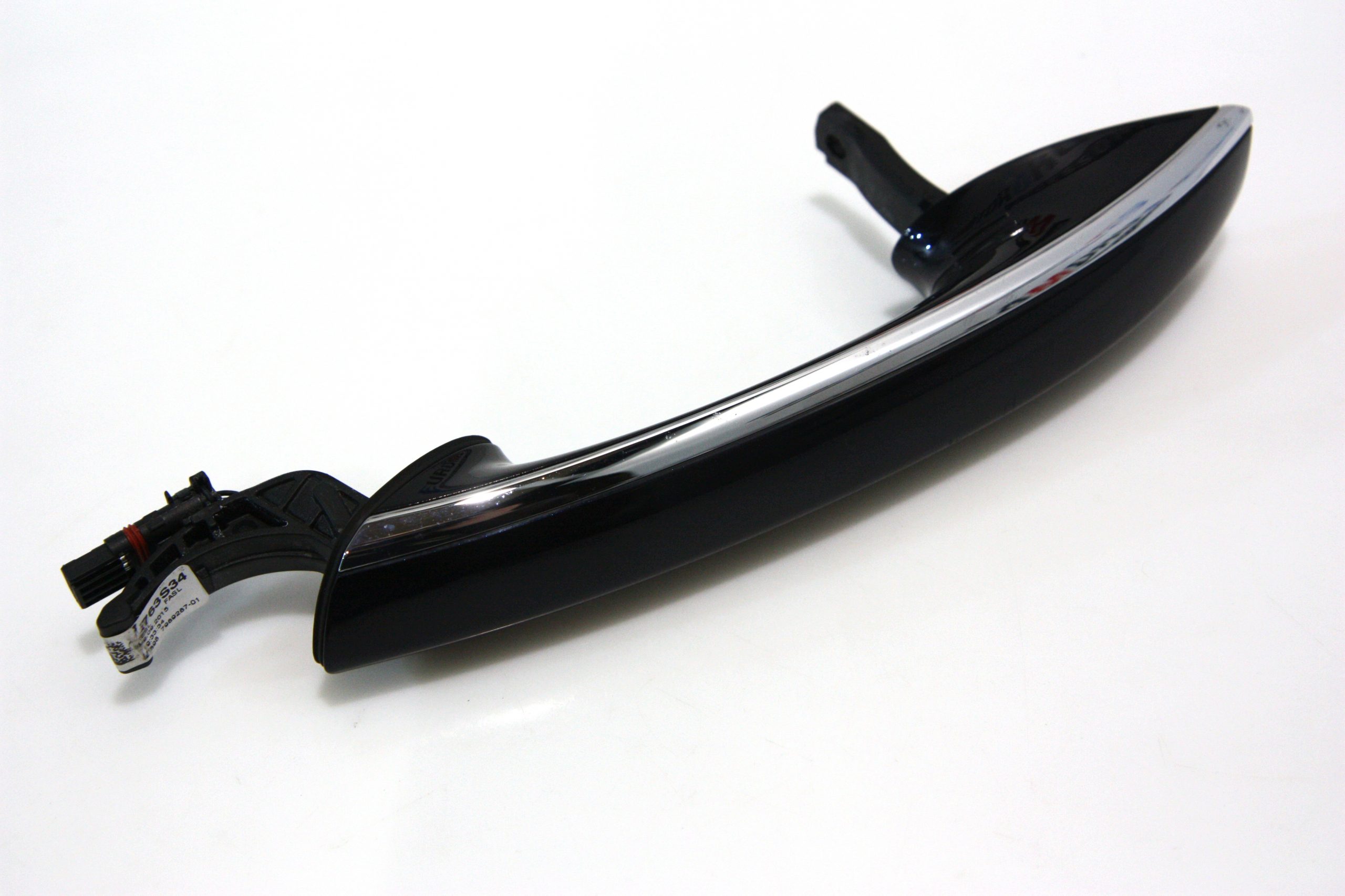 BMW 7 (G11 / G12) Front door handle cover BMW 7 SERIES Front door handle cover OEM 798929...