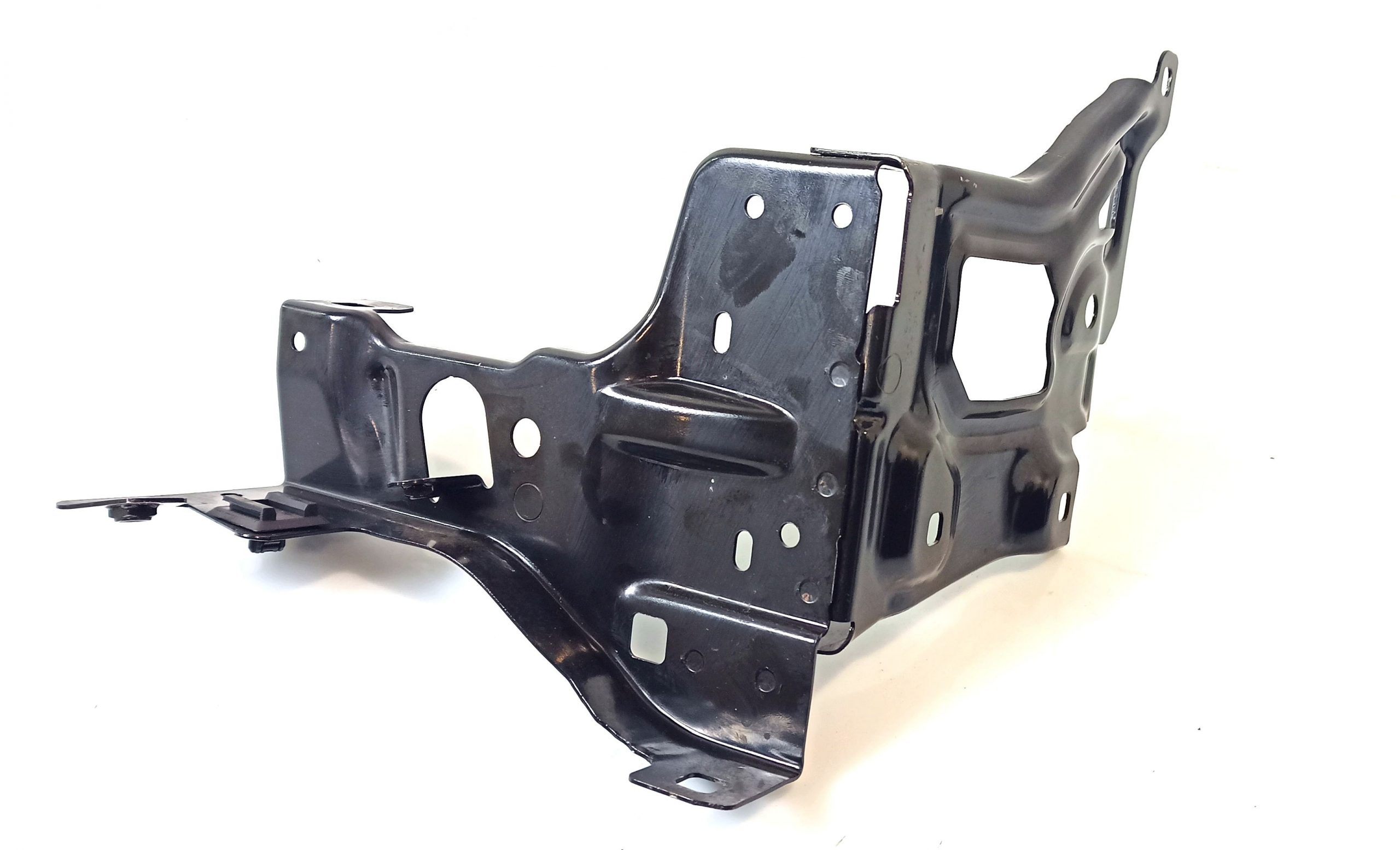 BMW 2 (F22 / F23) Headlight/headlamp mounting bracket BMW 2 SERIES Headlight/headlamp mounting bracke...