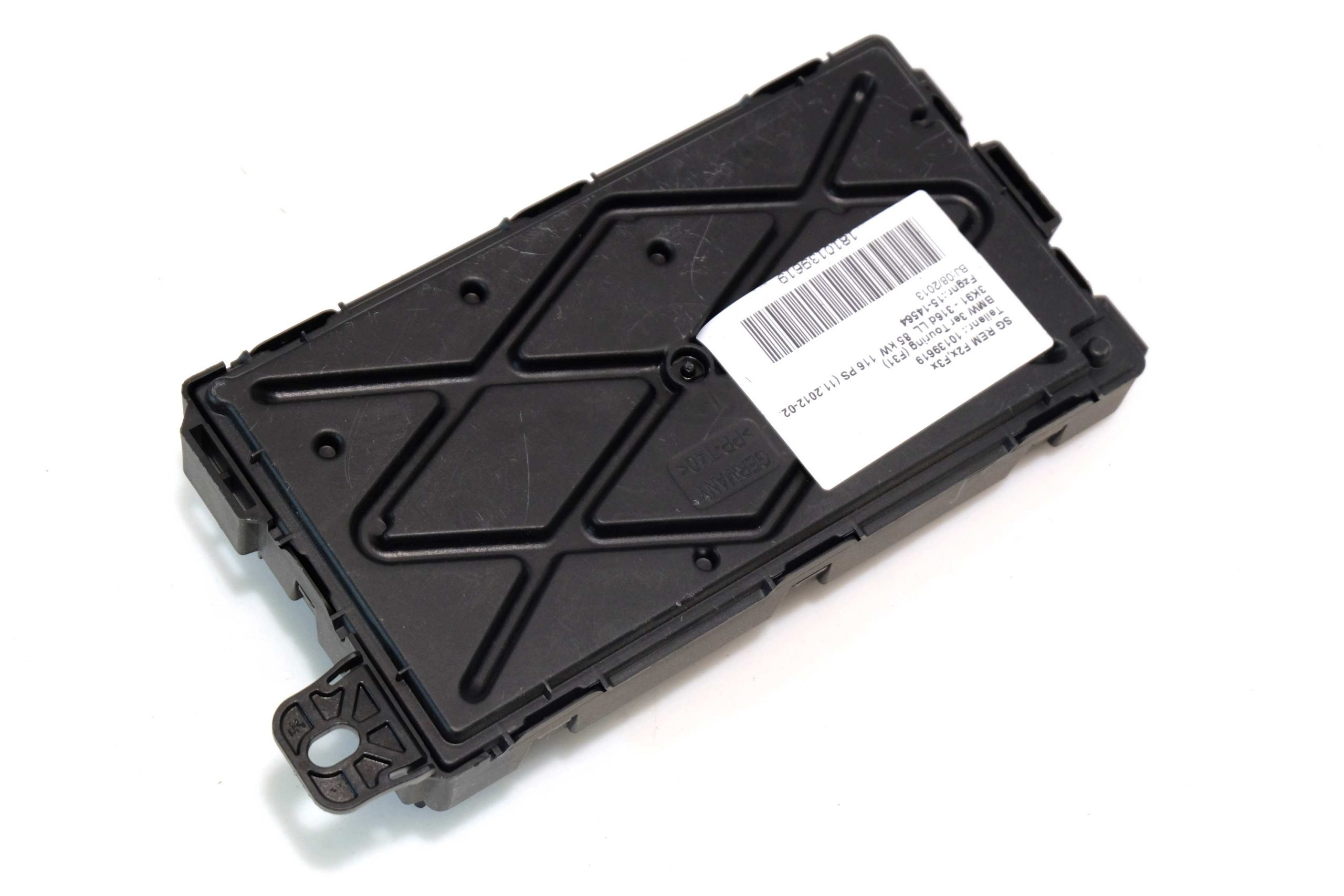 BMW 3 (F30 / F31) Comfort/convenience module BMW 3 SERIES Comfort/convenience module OEM 613...