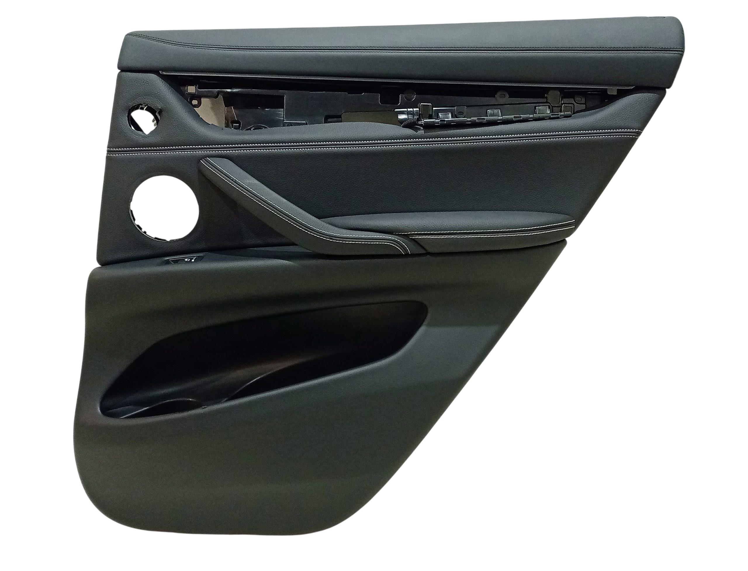 BMW X6 (F16) Rear door card panel trim BMW X6 Rear door card panel trim OEM 7336068

P...