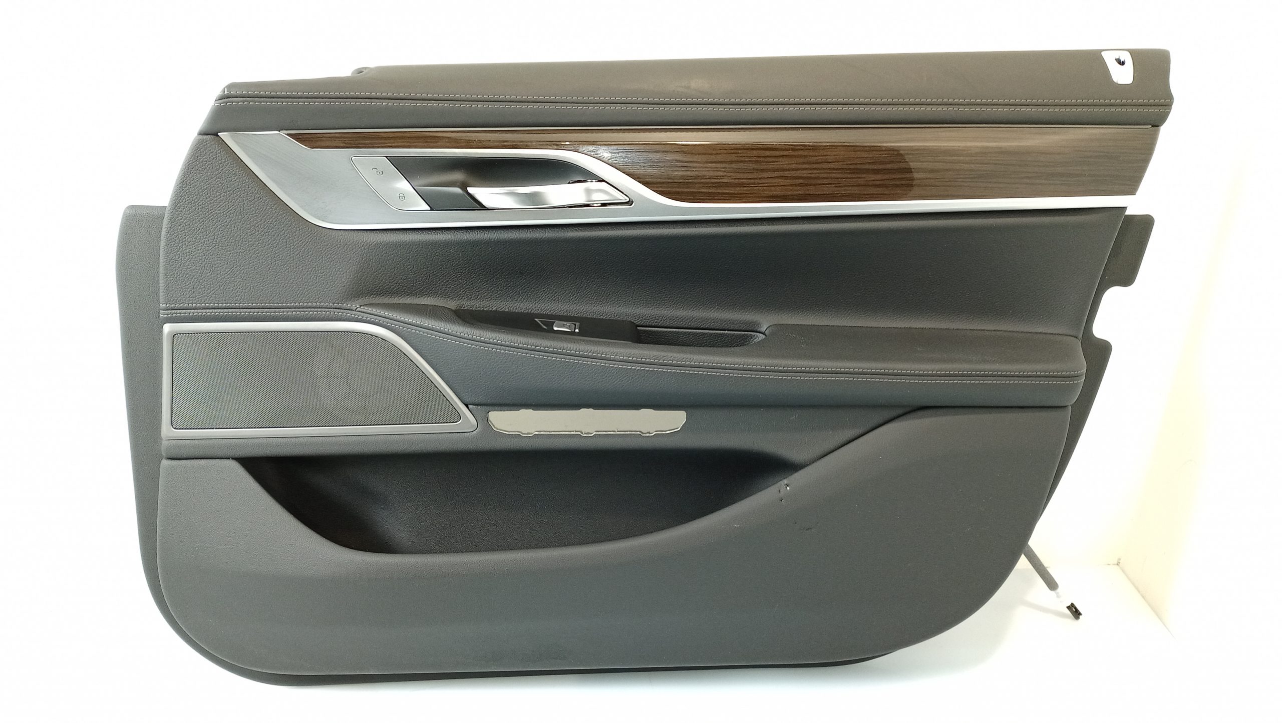 BMW 7 (G11 / G12) Front door card panel trim BMW 7 SERIES Front door card panel trim OEM 514...