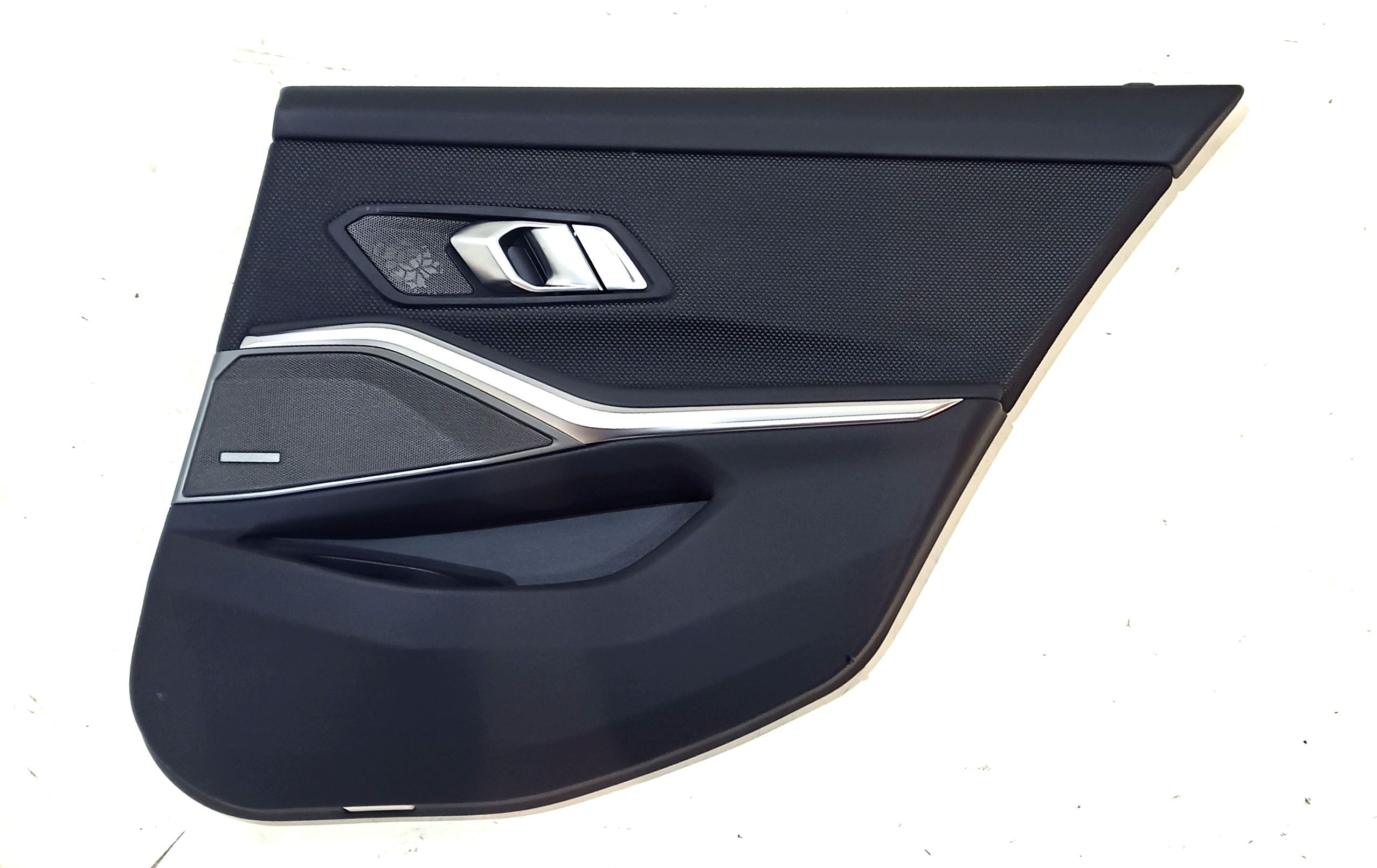 BMW 3 (G20 / G21) Rear door card panel trim BMW 3 SERIES Rear door card panel trim OEM 5142...