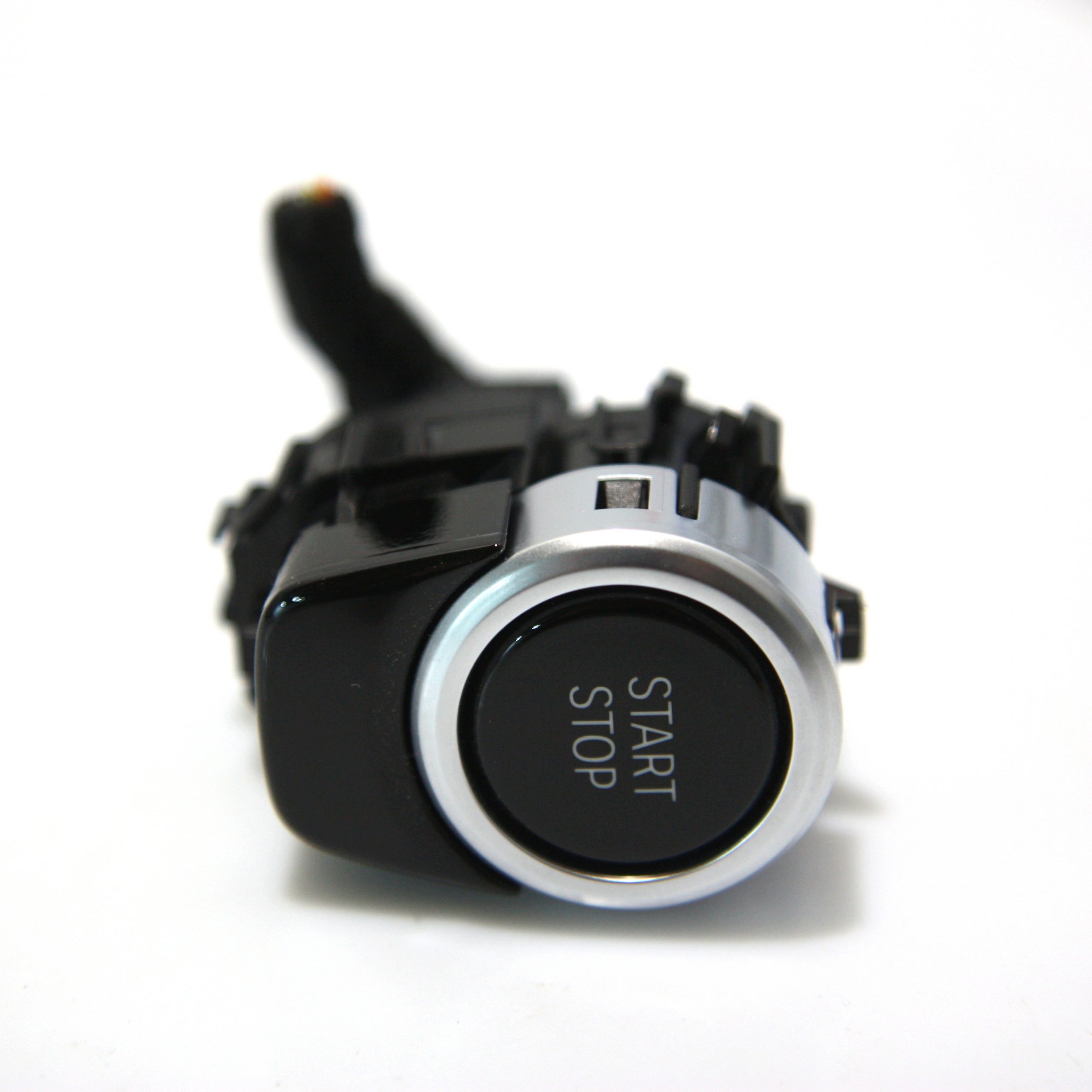 BMW X5 (F15) Engine start stop button switch BMW X5 Engine start stop button switch OEM 6123...