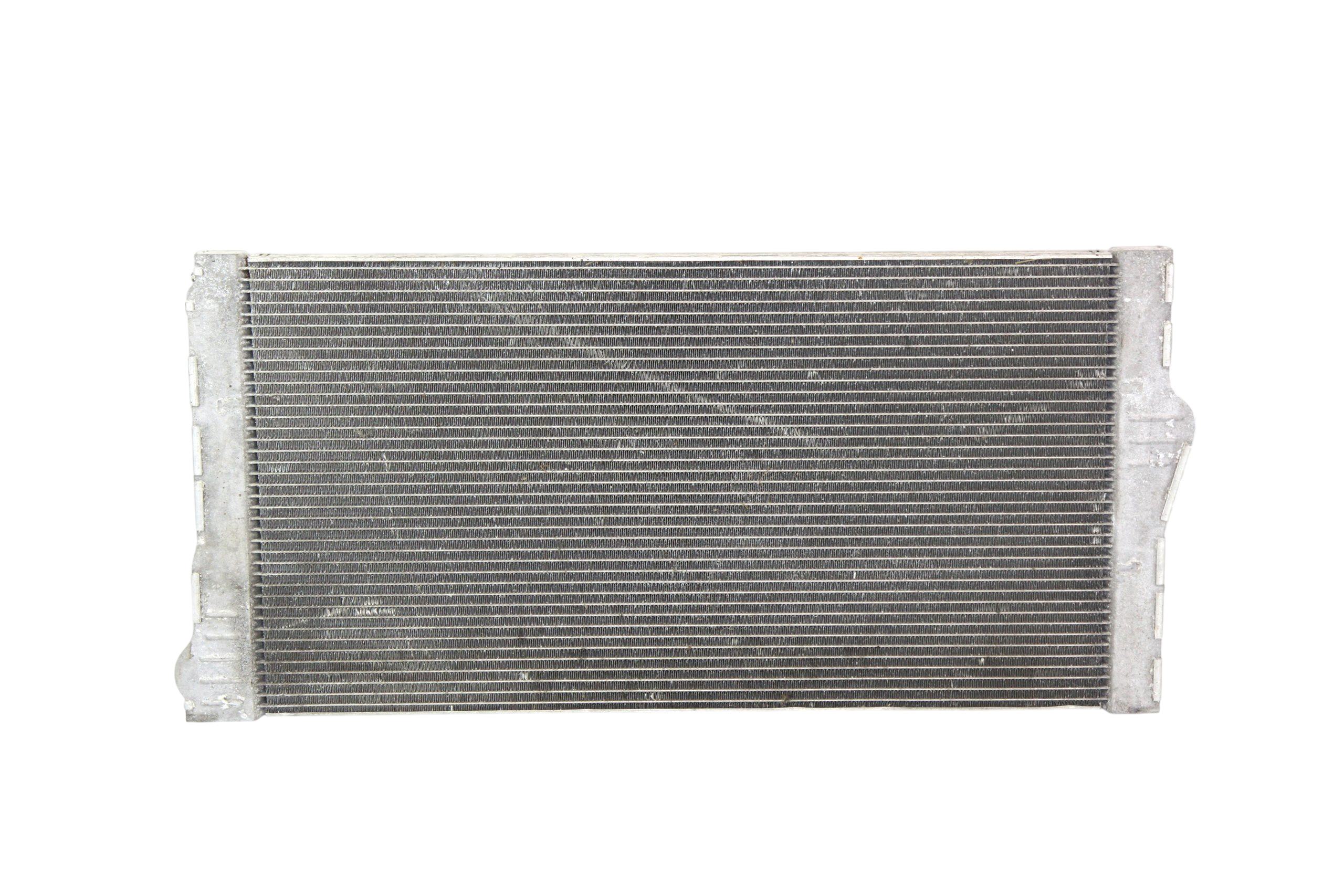 BMW 5 (F10 / F11) Coolant radiator BMW 5 SERIES Coolant radiator OEM 17118509177

...