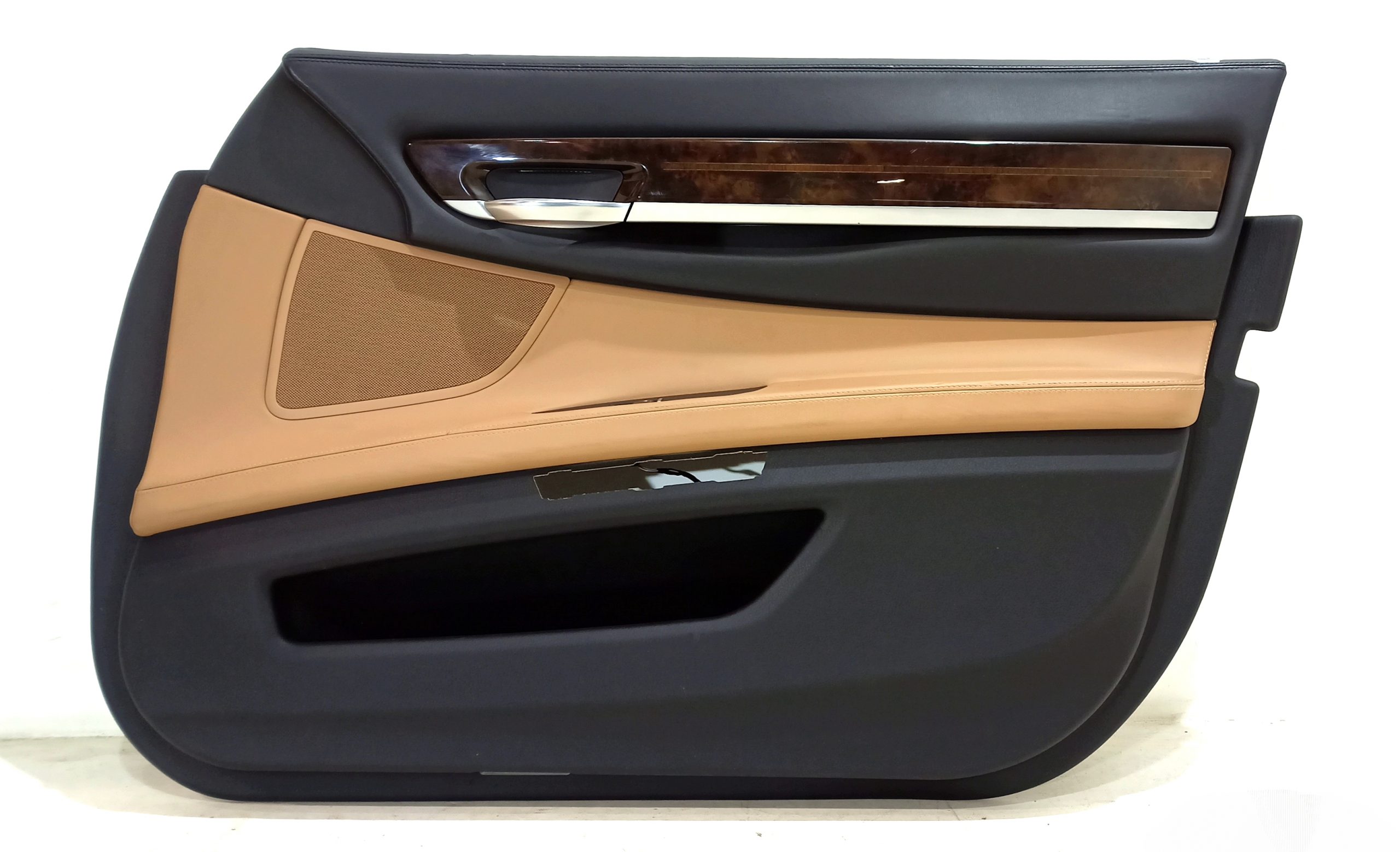 BMW 7 (G11 / G12) Front door card panel trim