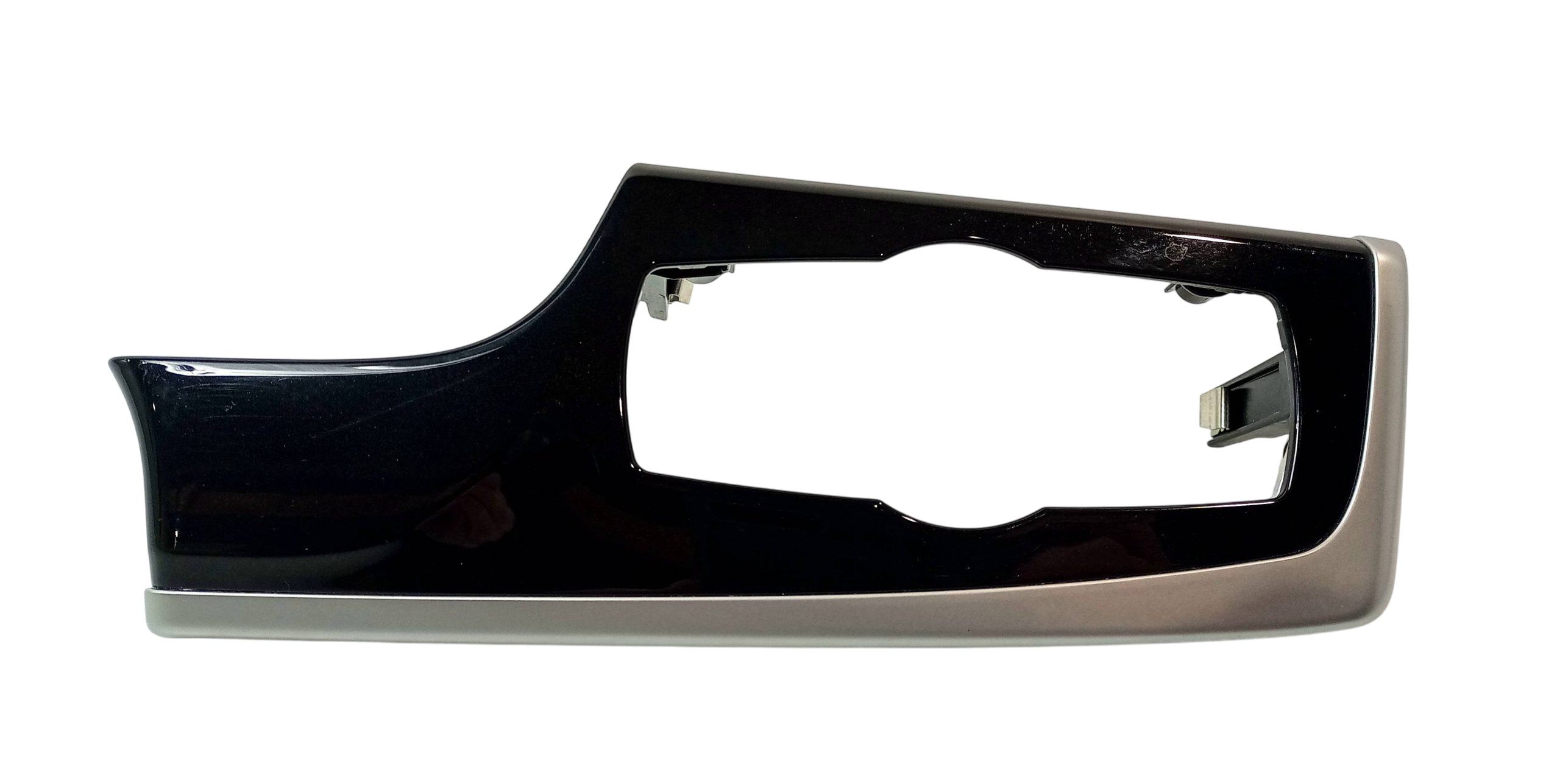 BMW 5 (F10 / F11) Center console decorative trim BMW 5 SERIES Center console decorative trim OEM...