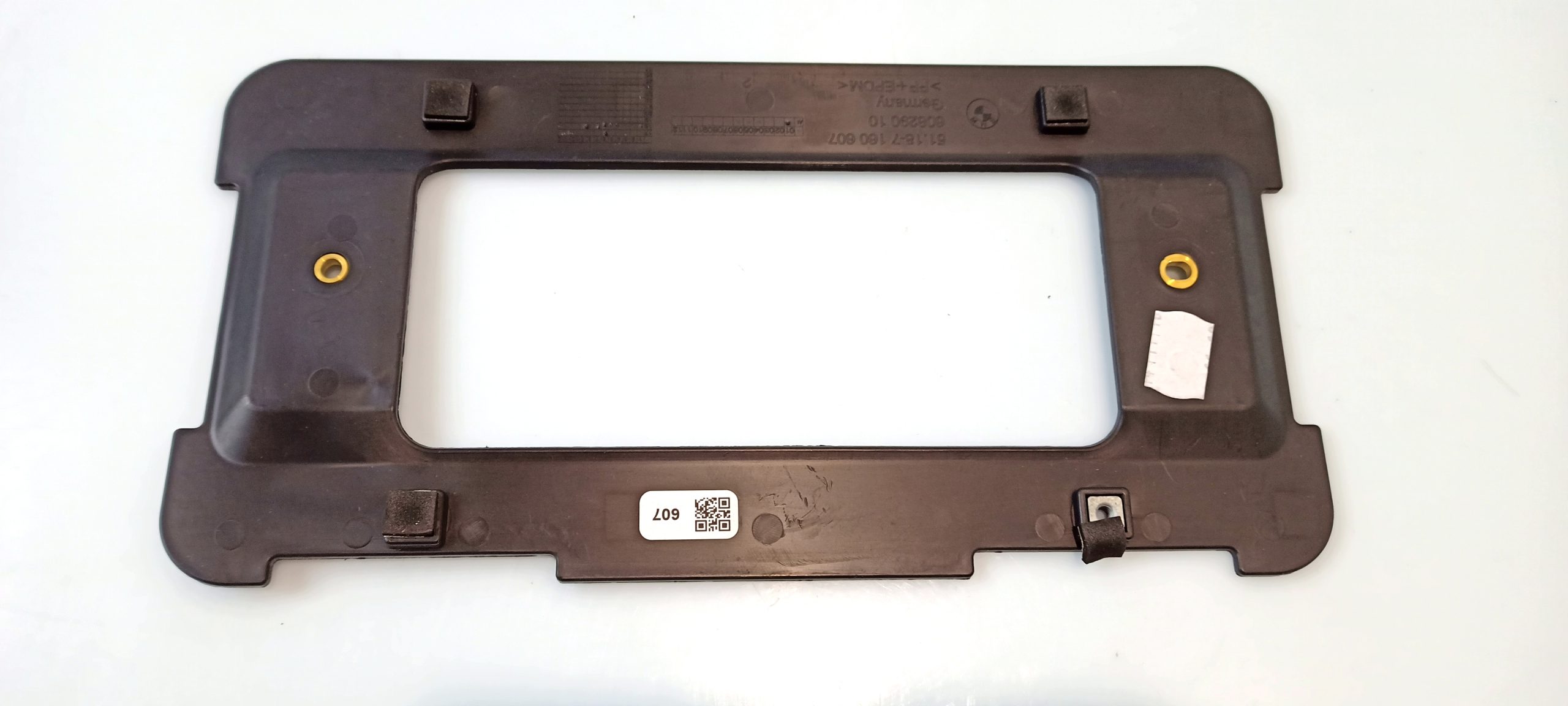 BMW 2 (F22 / F23) Number Plate Surrounds Holder Frame