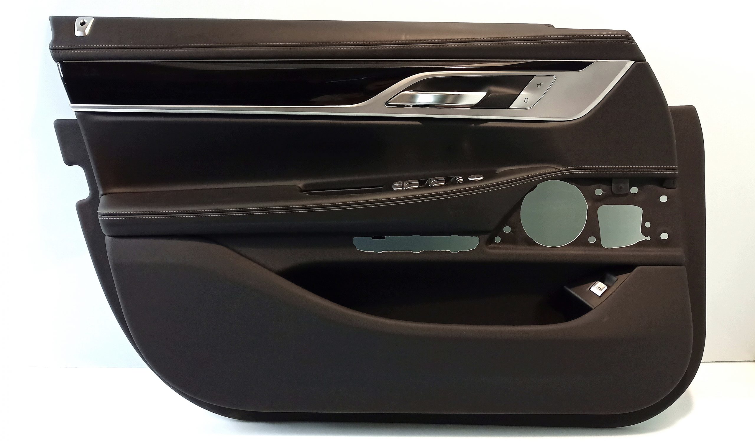 BMW 7 (G11 / G12) Front door card panel trim