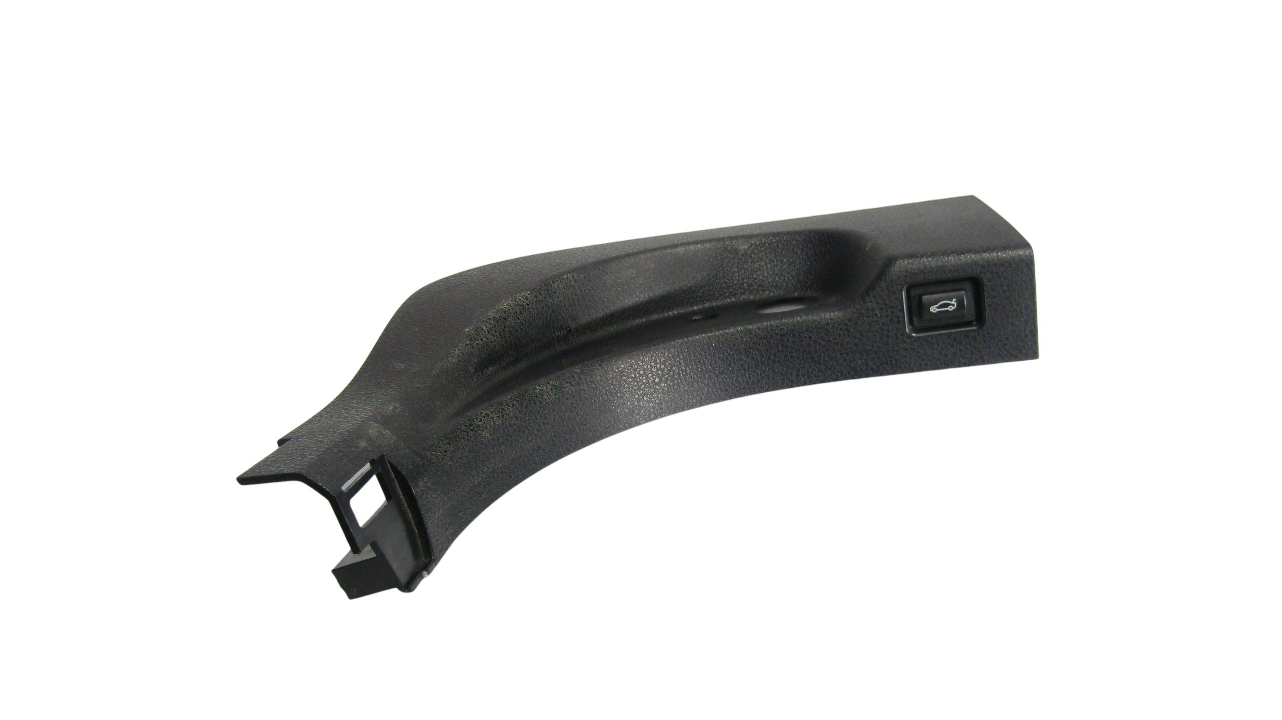 BMW 5 (F10 / F11) Front sill trim cover BMW 5 SERIES Front sill trim cover OEM 51439162...