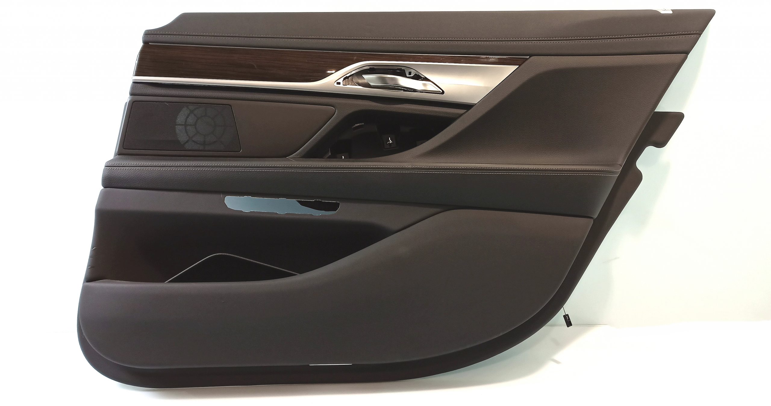 BMW 7 (G11 / G12) Rear door card panel trim BMW 7 SERIES Rear door card panel trim OEM 5142...