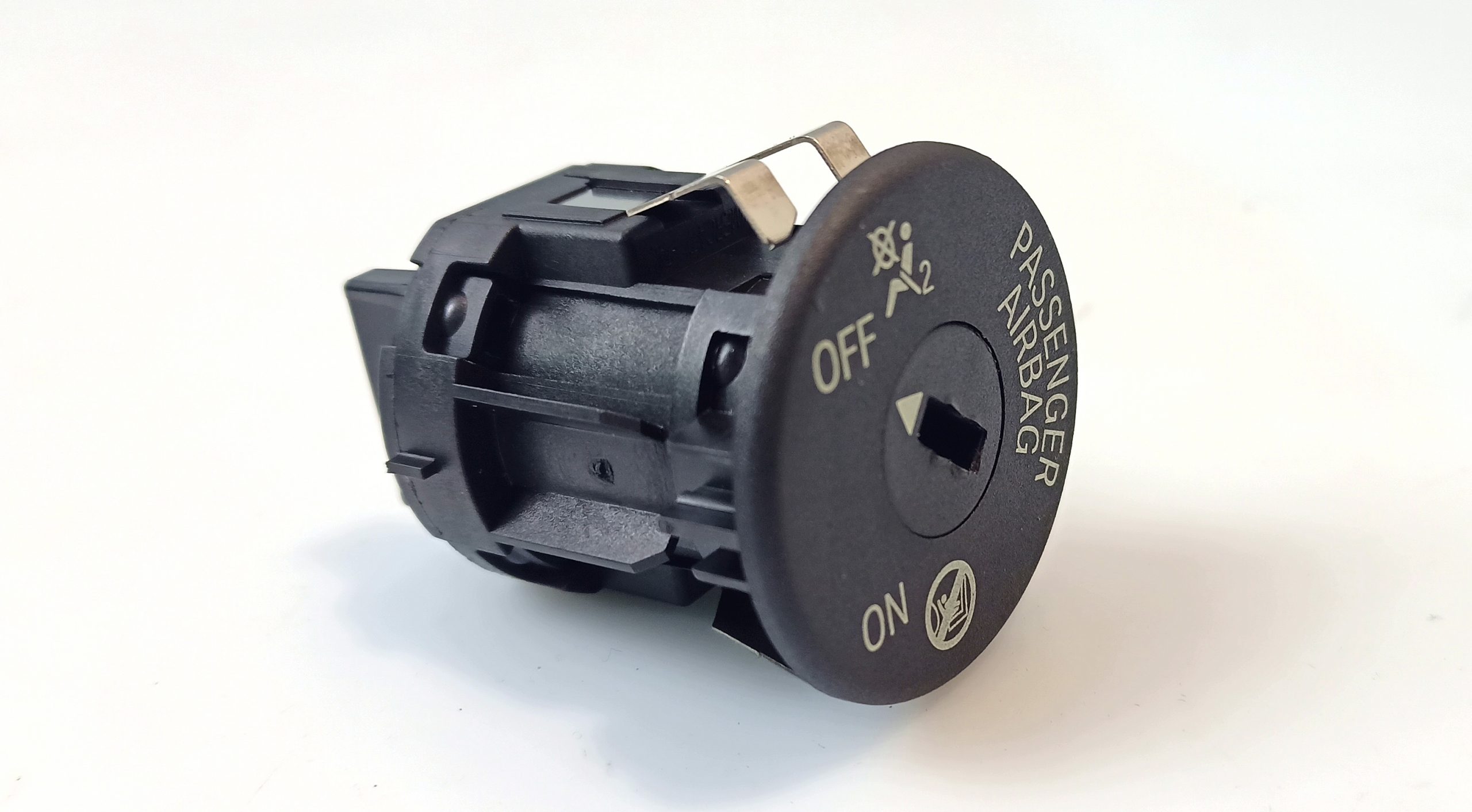 BMW 1 (E81 / E82 / E87 / E88) Passenger airbag on/off switch BMW 1 SERIES Passenger airbag on/off switch OEM...