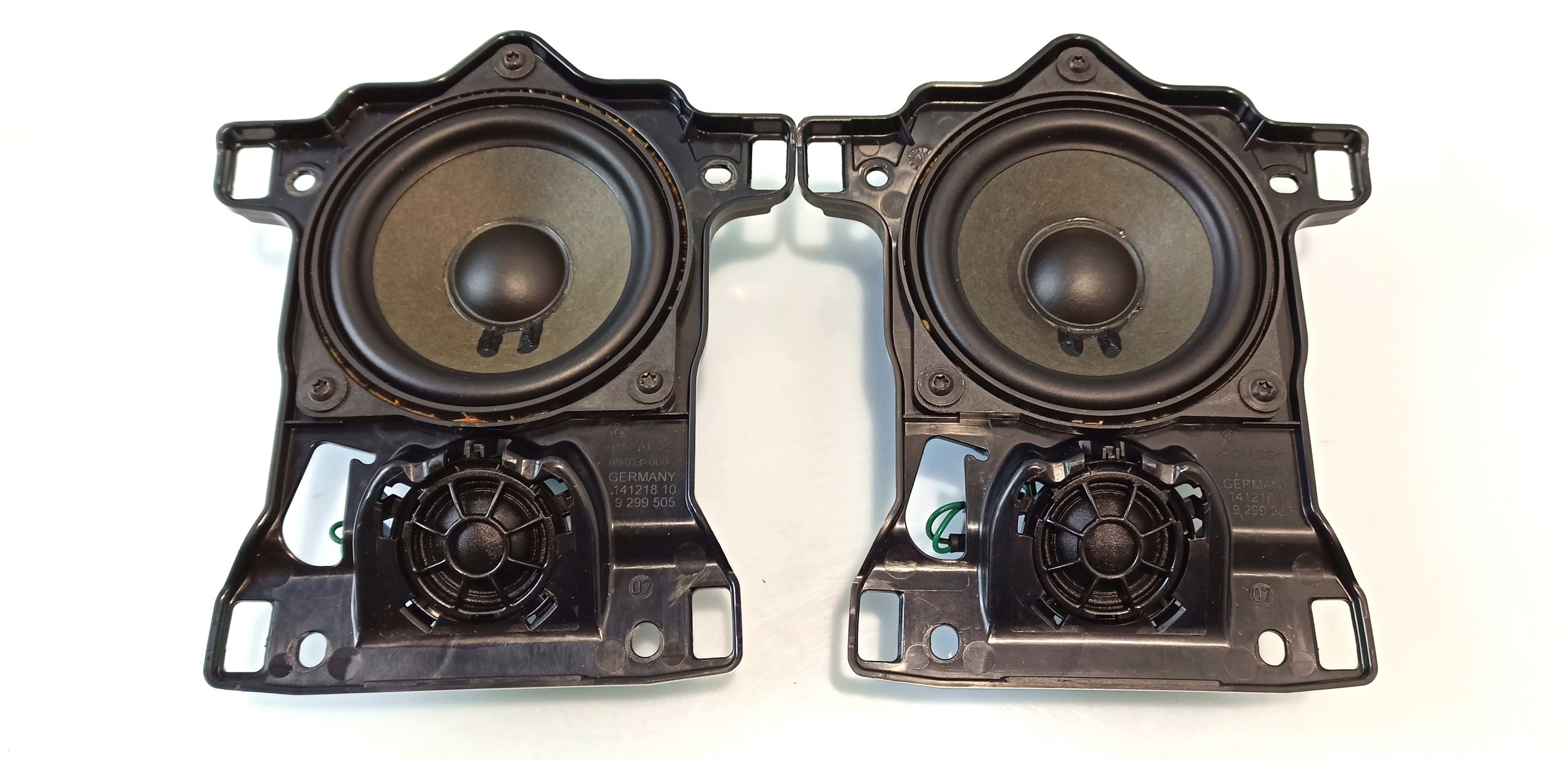 BMW 7 (G11 / G12) Subwoofer speaker BMW 7 SERIES Subwoofer speaker OEM 51459299505
...