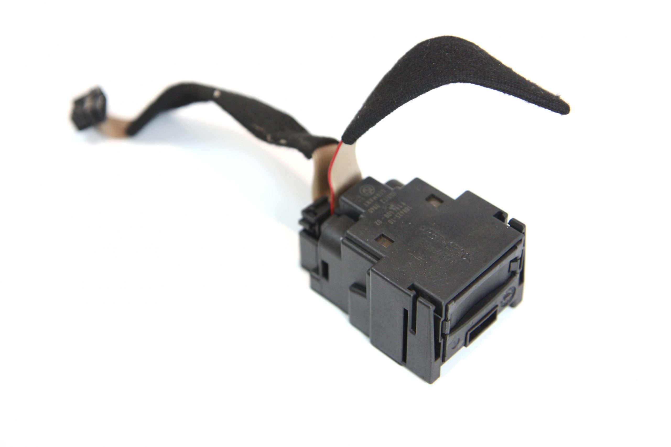 BMW X1 (E84) Ignition key card reader