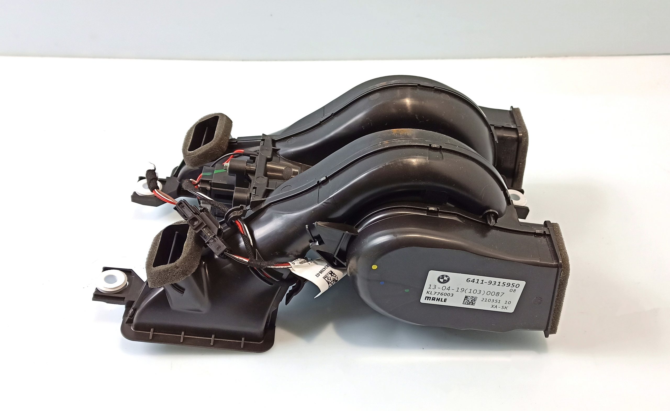 BMW 5 (G30 / G31) Heater fan/blower BMW M5 Heater fan/blower OEM 64119315950

Part ...