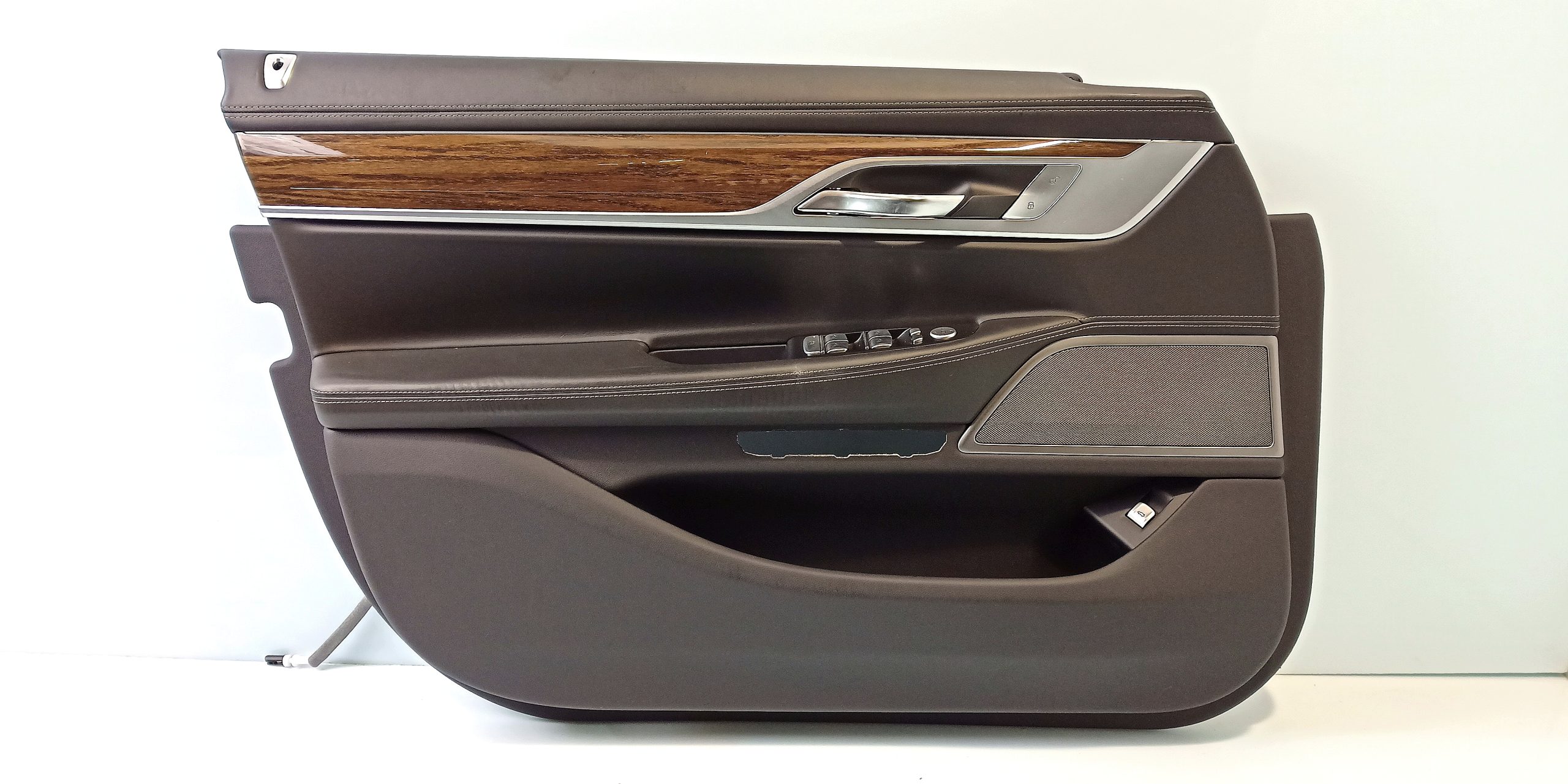 BMW 7 (G11 / G12) Front door card panel trim BMW 7 SERIES Front door card panel trim OEM 514...