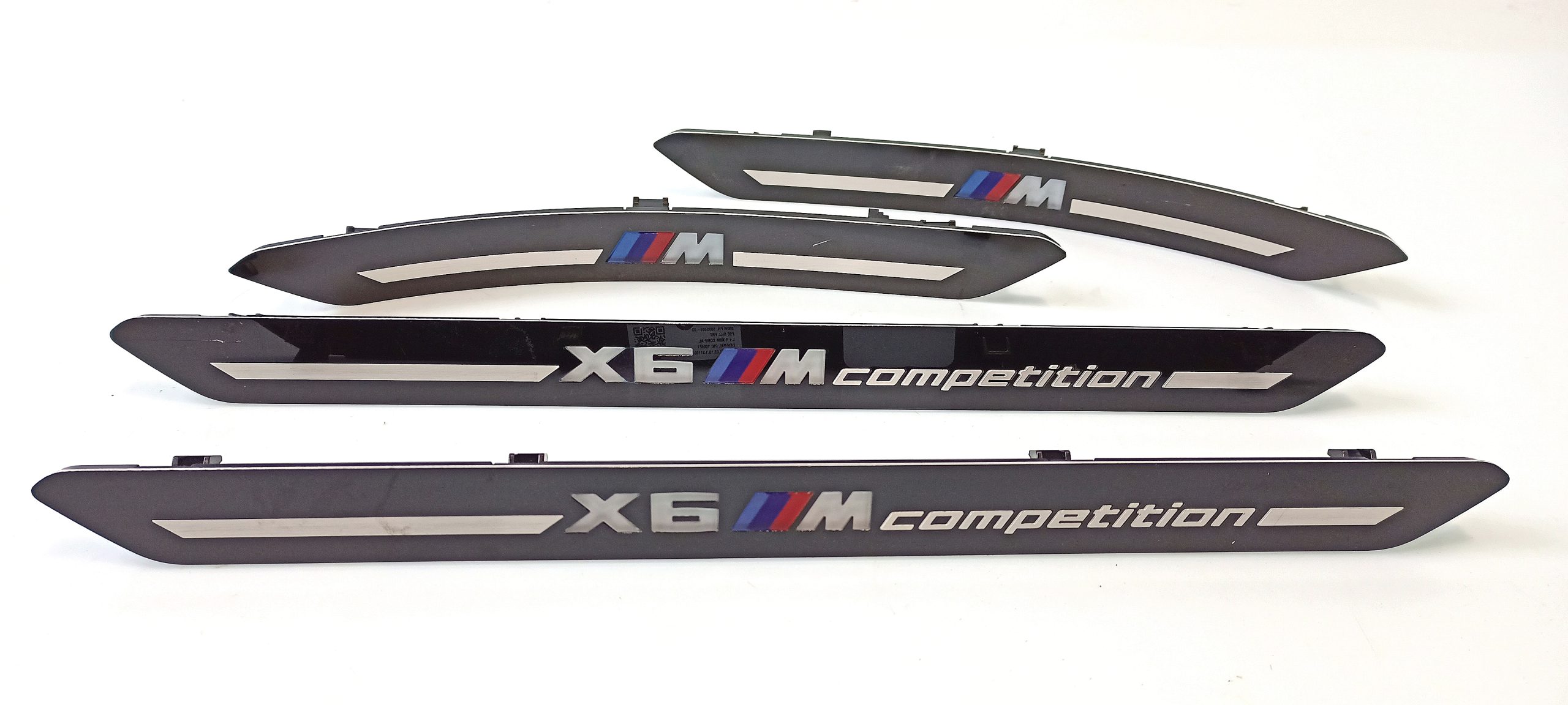 BMW X6 (G06) sill trim set (inner) BMW X6 sill trim set (inner) OEM 51478095505

P...