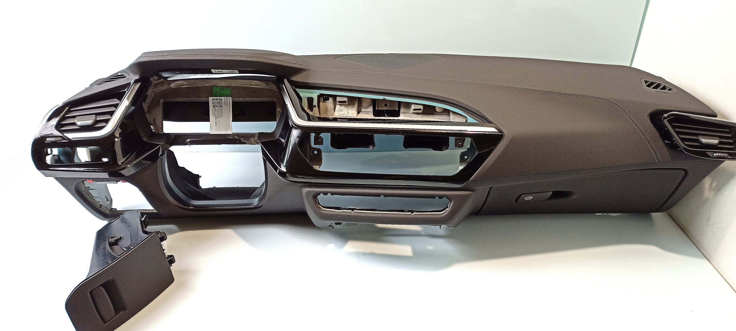 BMW Z4 (E89) Dashboard BMW Z4 Dashboard OEM 51459474499

Part codes: 5...
