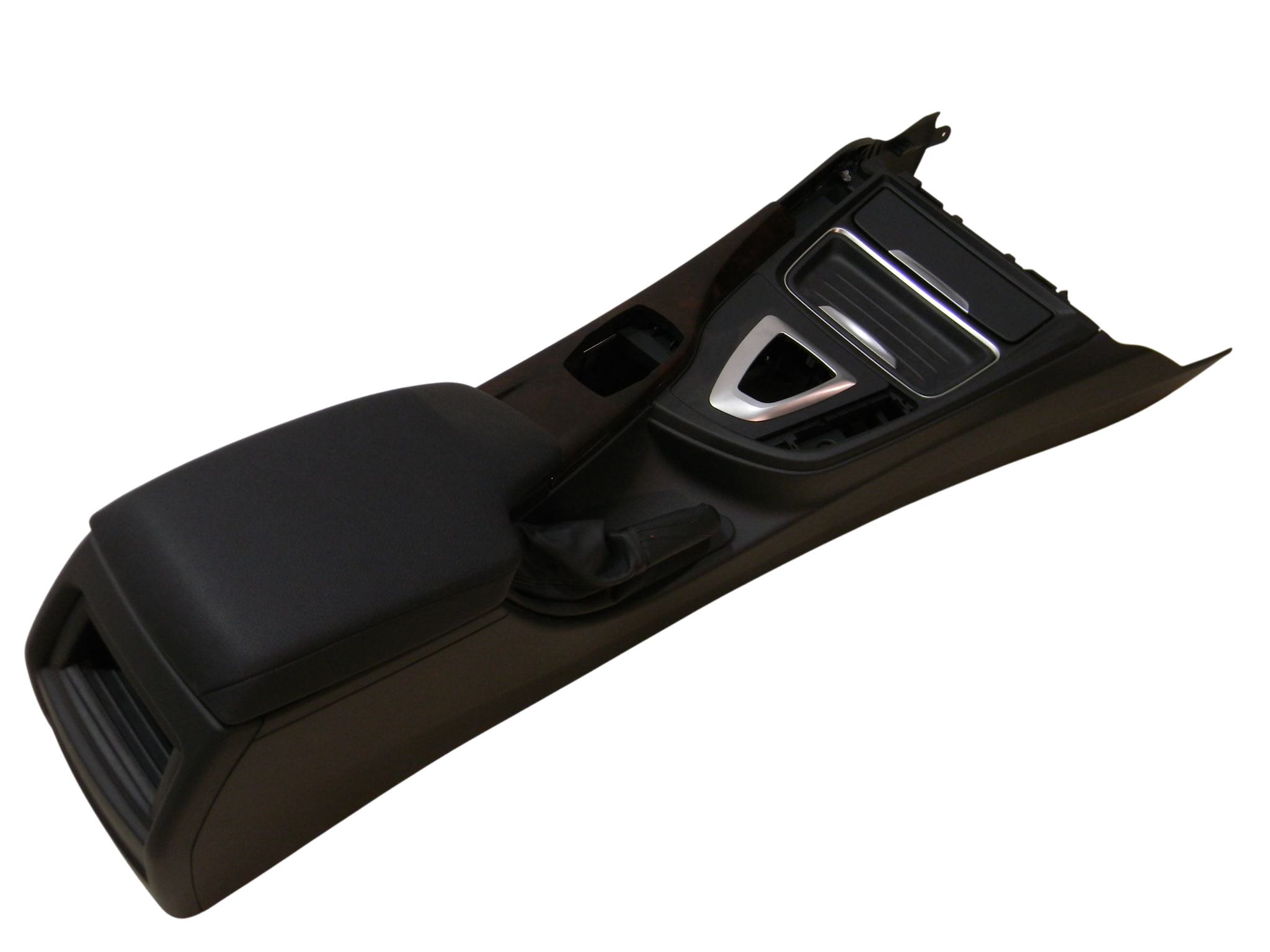 BMW 3 (F30 / F31) center console BMW 3 SERIES center Console OEM 51169235476

Pa...