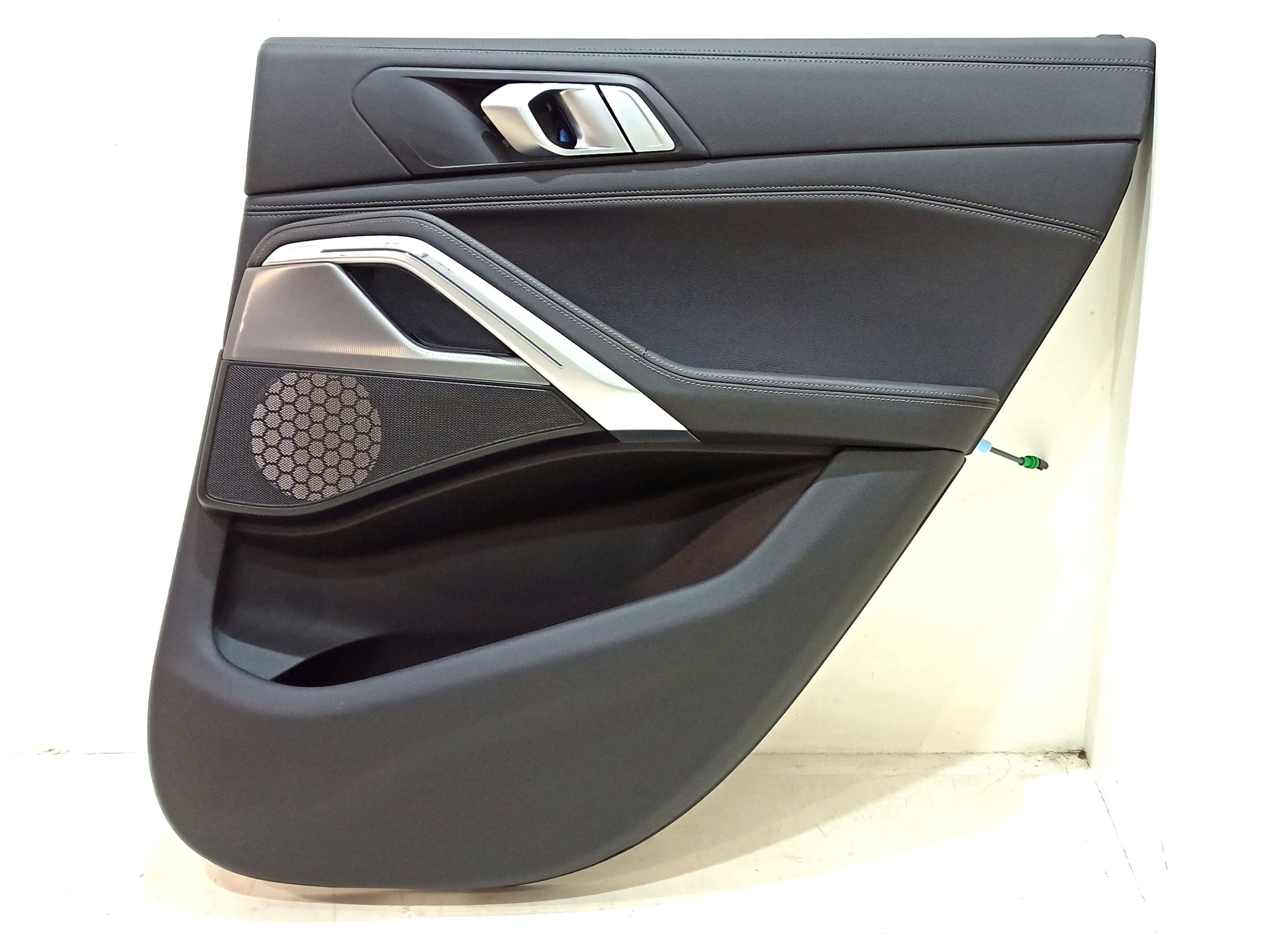 BMW X6 (G06) Rear door card panel trim BMW X6 Rear door card panel trim OEM 5142745482...