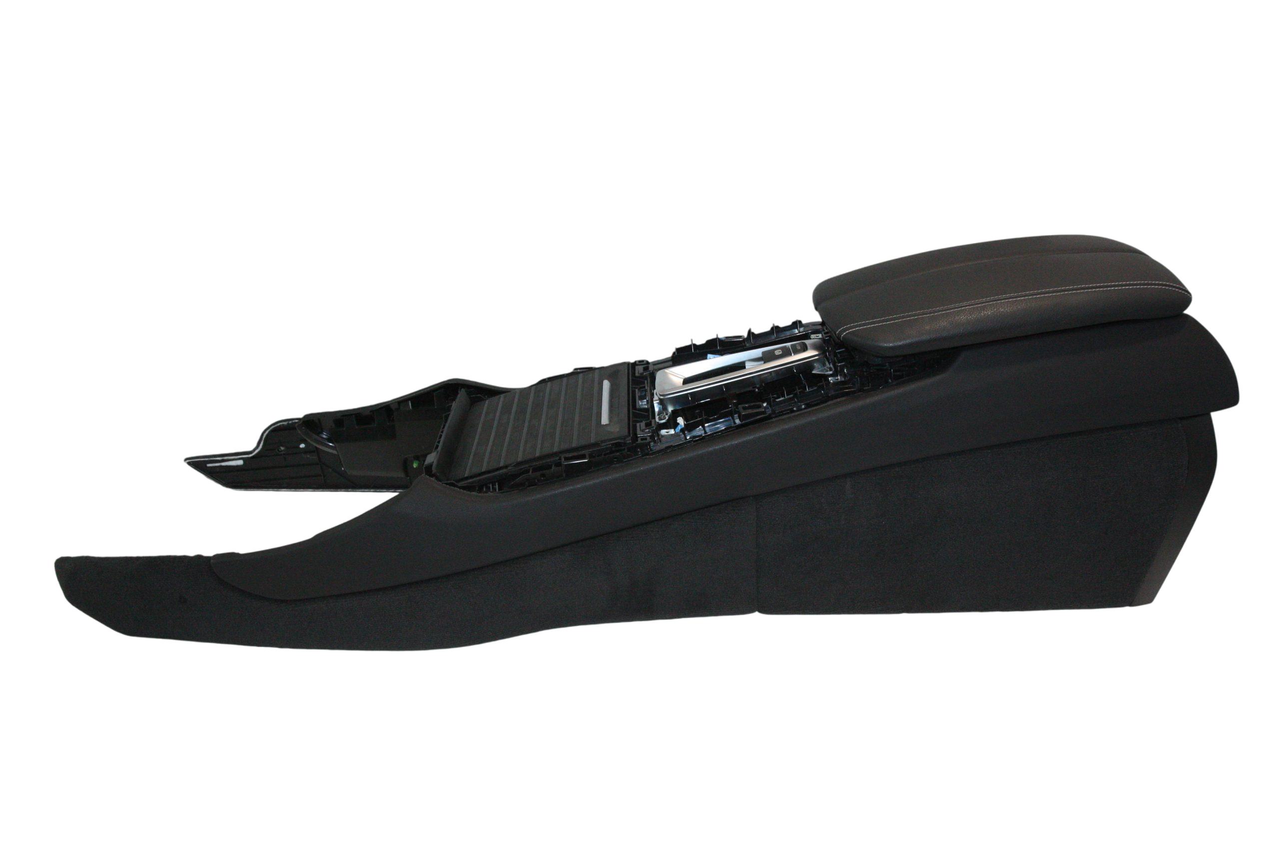 BMW X5 (F15) center console BMW X5 center Console OEM 0U03863

Part codes: ...