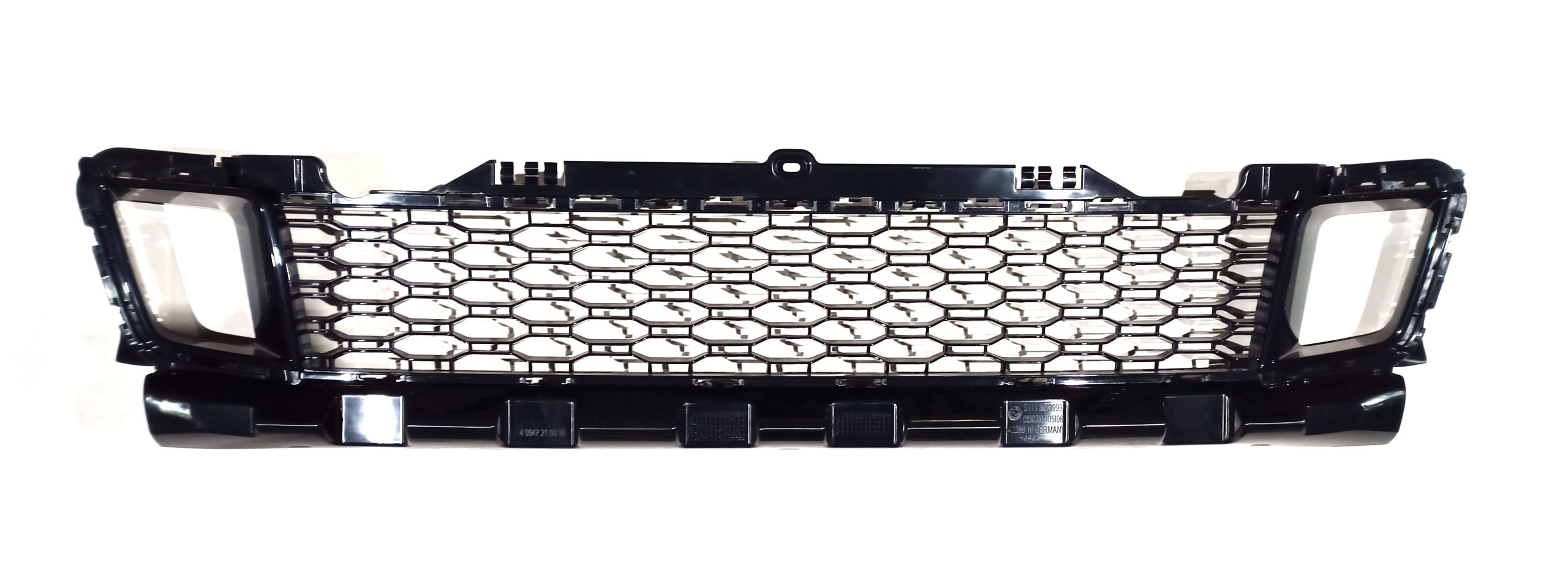 BMW 7 (G11 / G12) Front bumper upper radiator grill
