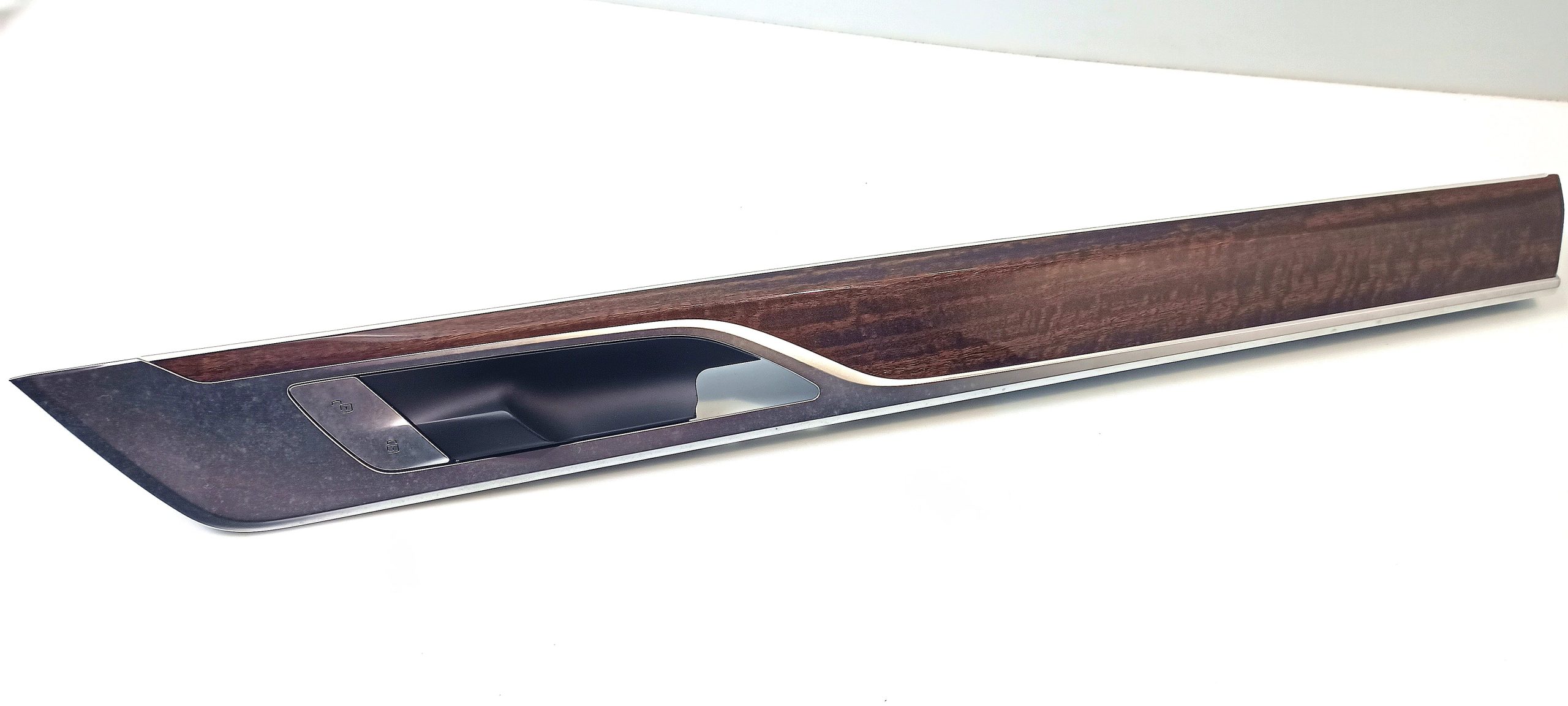 BMW 7 (G11 / G12) Front door trim (molding)