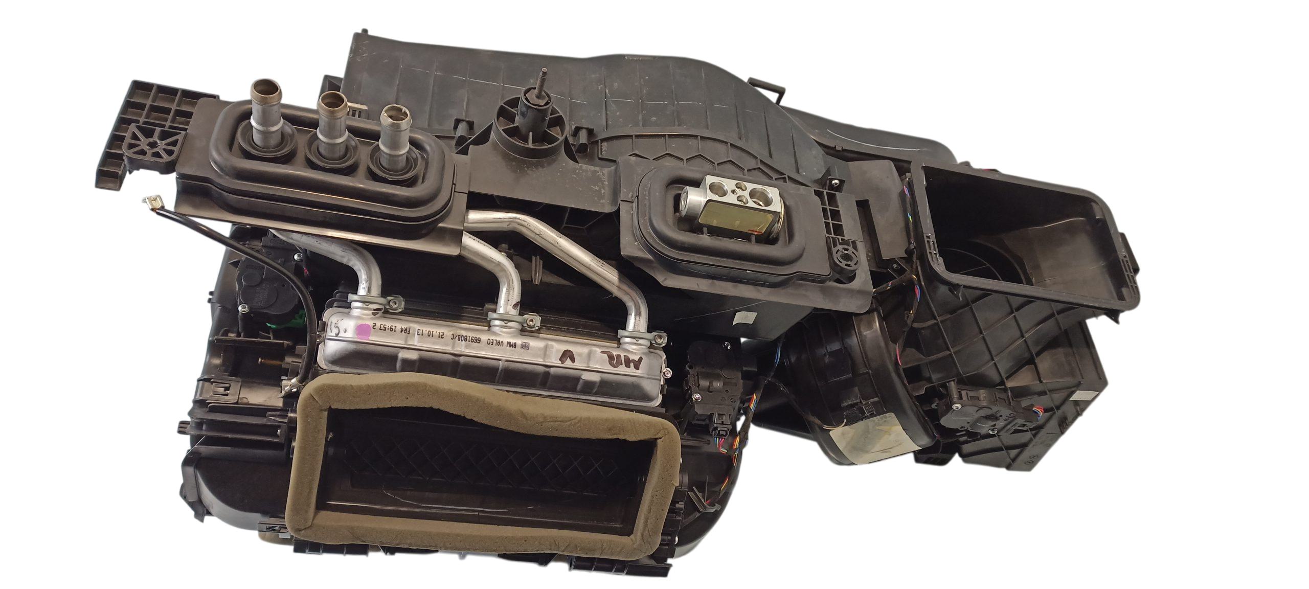 BMW X5 (F15) Interior heater climate box assembly BMW X5 Interior heater climate box assembly OEM...