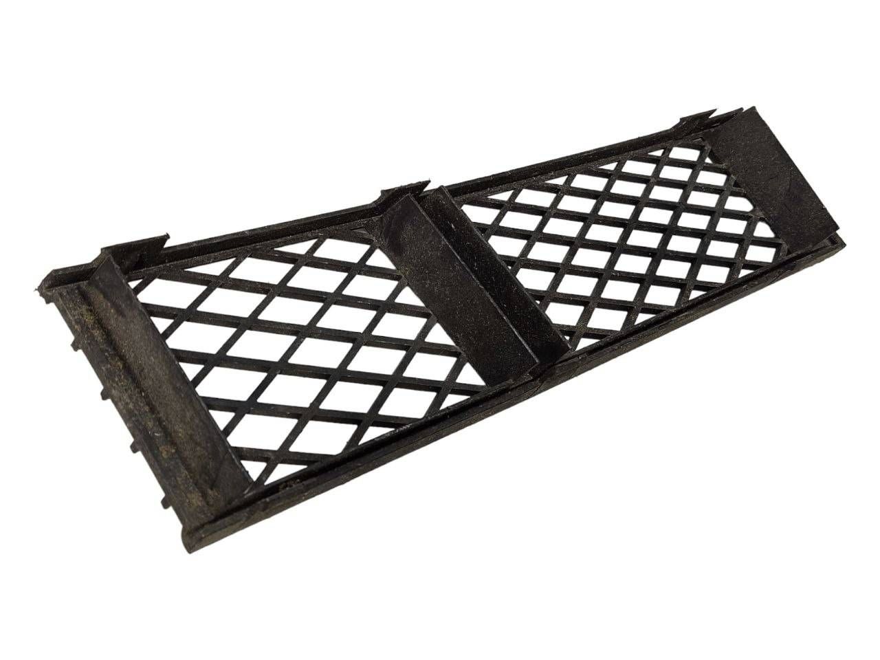 BMW 7 (G11 / G12) Front bumper lower grill BMW 7 SERIES Front bumper lower grill OEM 71841...