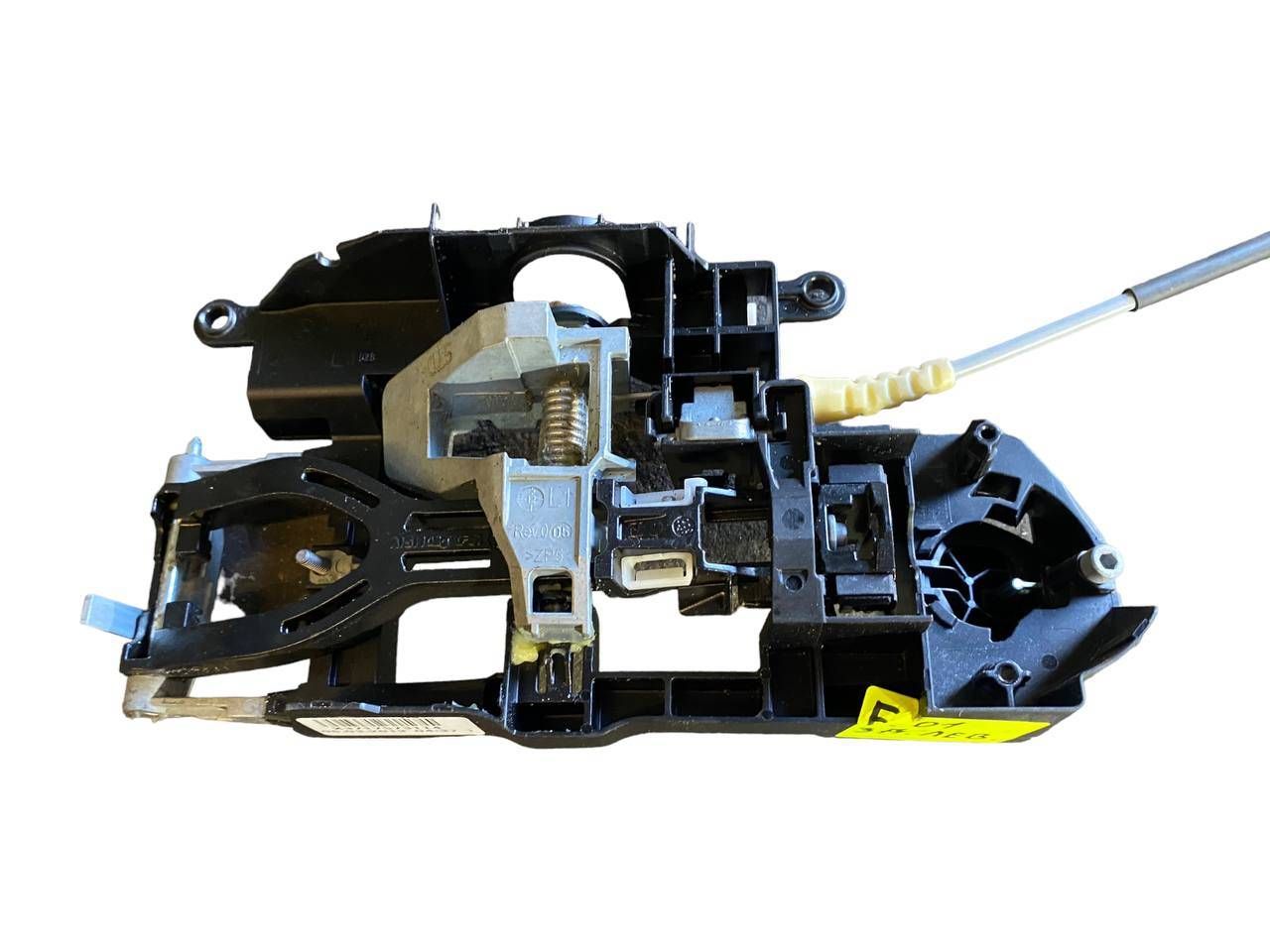 BMW 6 (F06 / F12 / F13) Front door exterior handle/bracket BMW 6 SERIES Front door exterior handle/bracket...