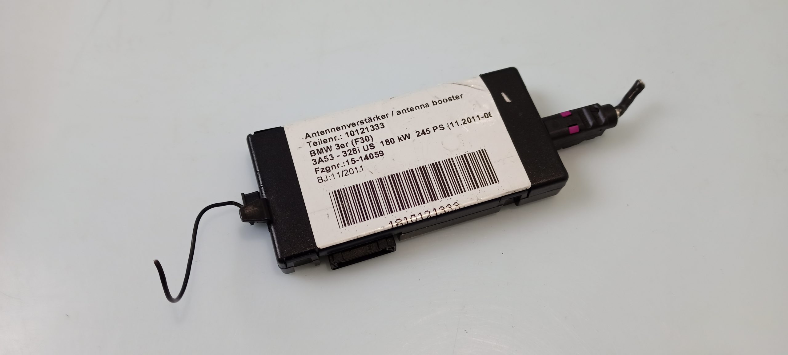 BMW 3 (F30 / F31) Aerial antenna amplifier BMW 3 SERIES Aerial antenna amplifier OEM 65209...