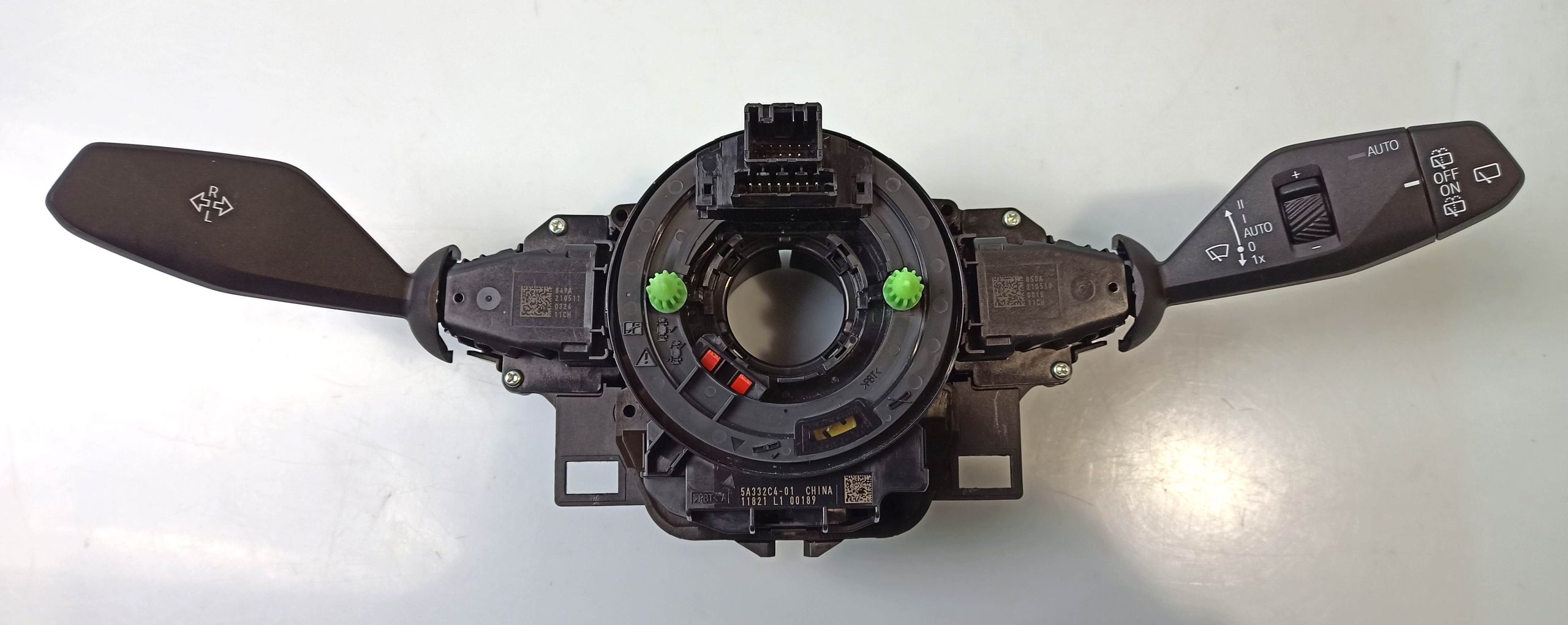 BMW X1 (E84) Wiper turn signal indicator stalk/switch
