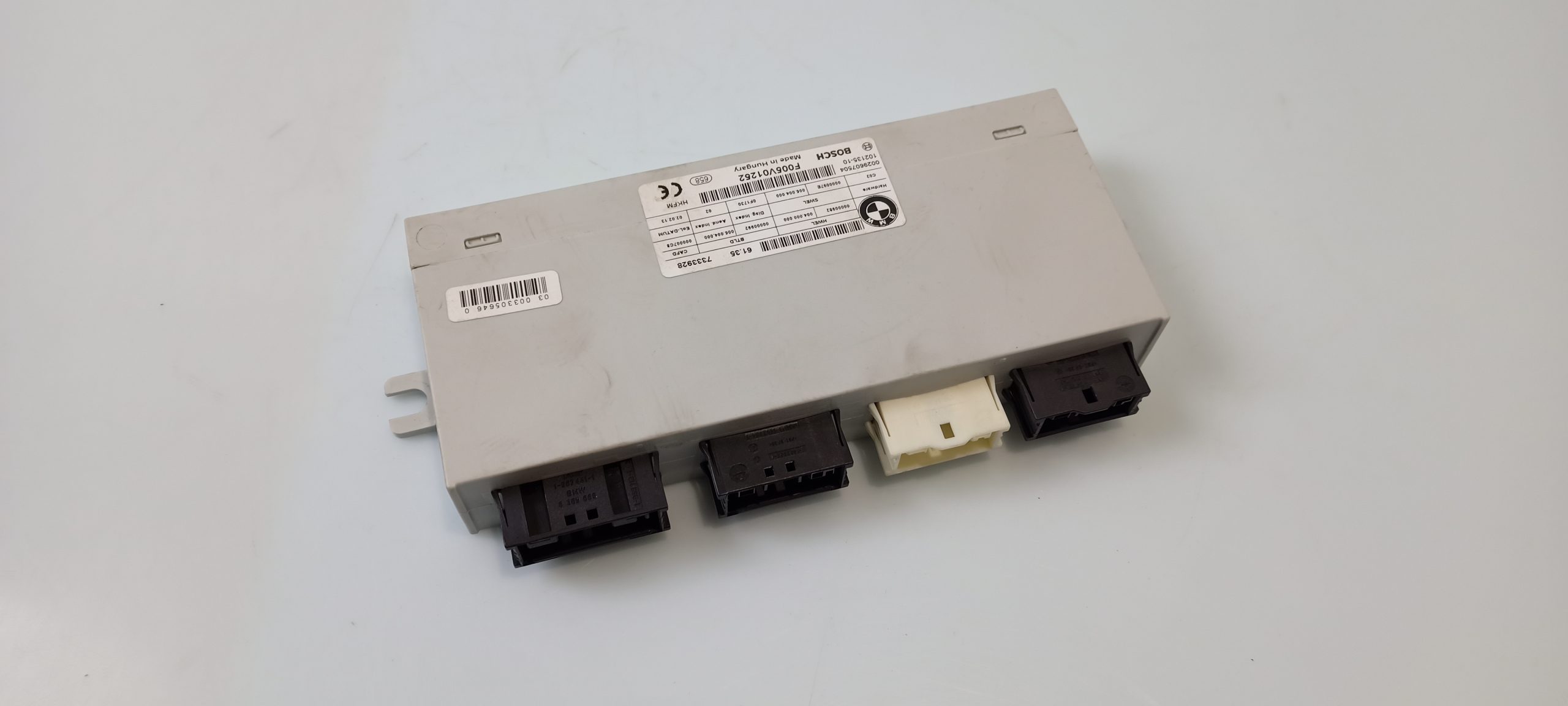 BMW 5 (F10 / F11) Tailgate/trunk control unit/module BMW 5 SERIES Tailgate/trunk control unit/module...