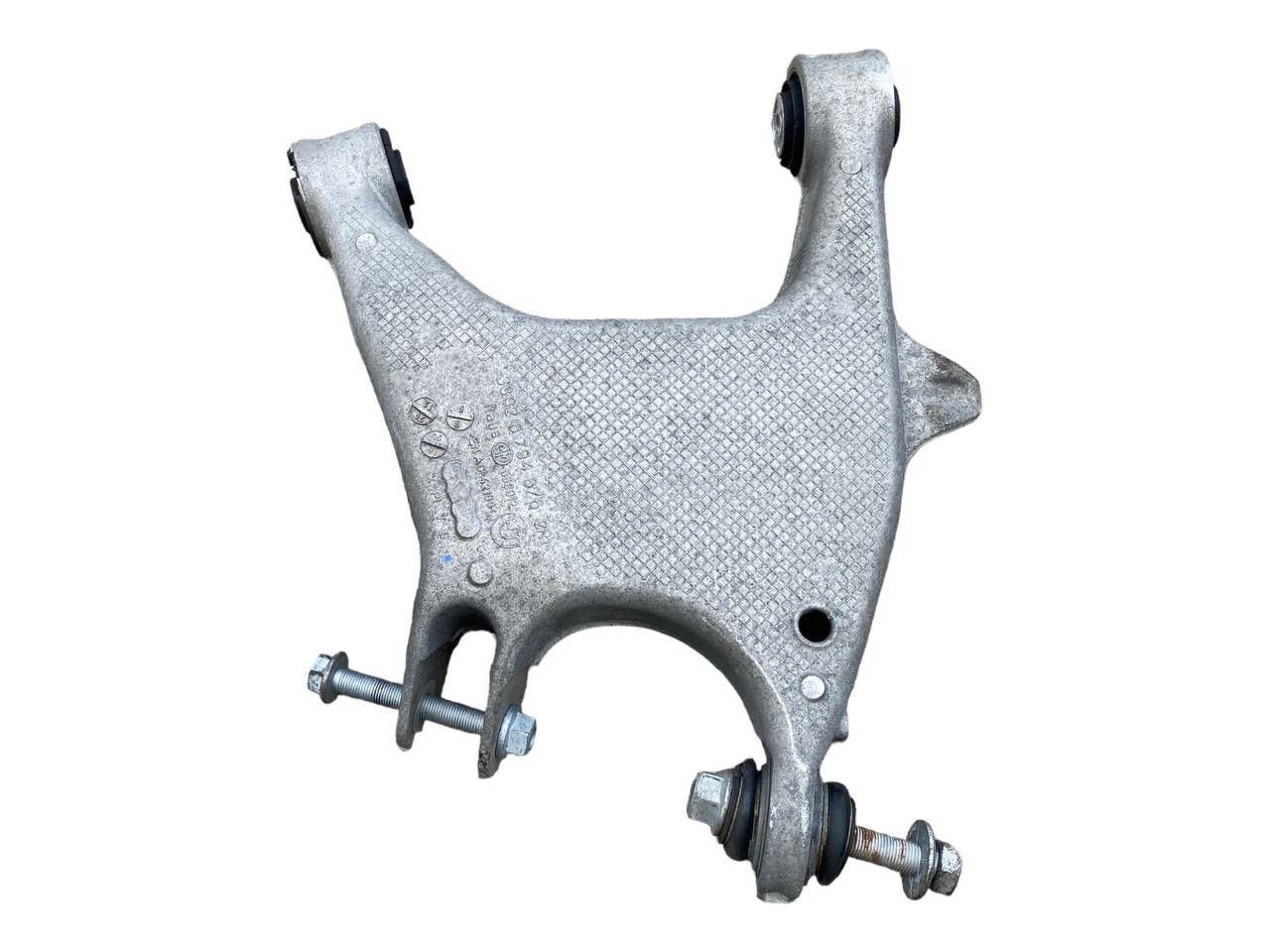 BMW 7 (G11 / G12) Rear upper control arm/wishbone BMW 7 SERIES Rear upper control arm/wishbone OE...