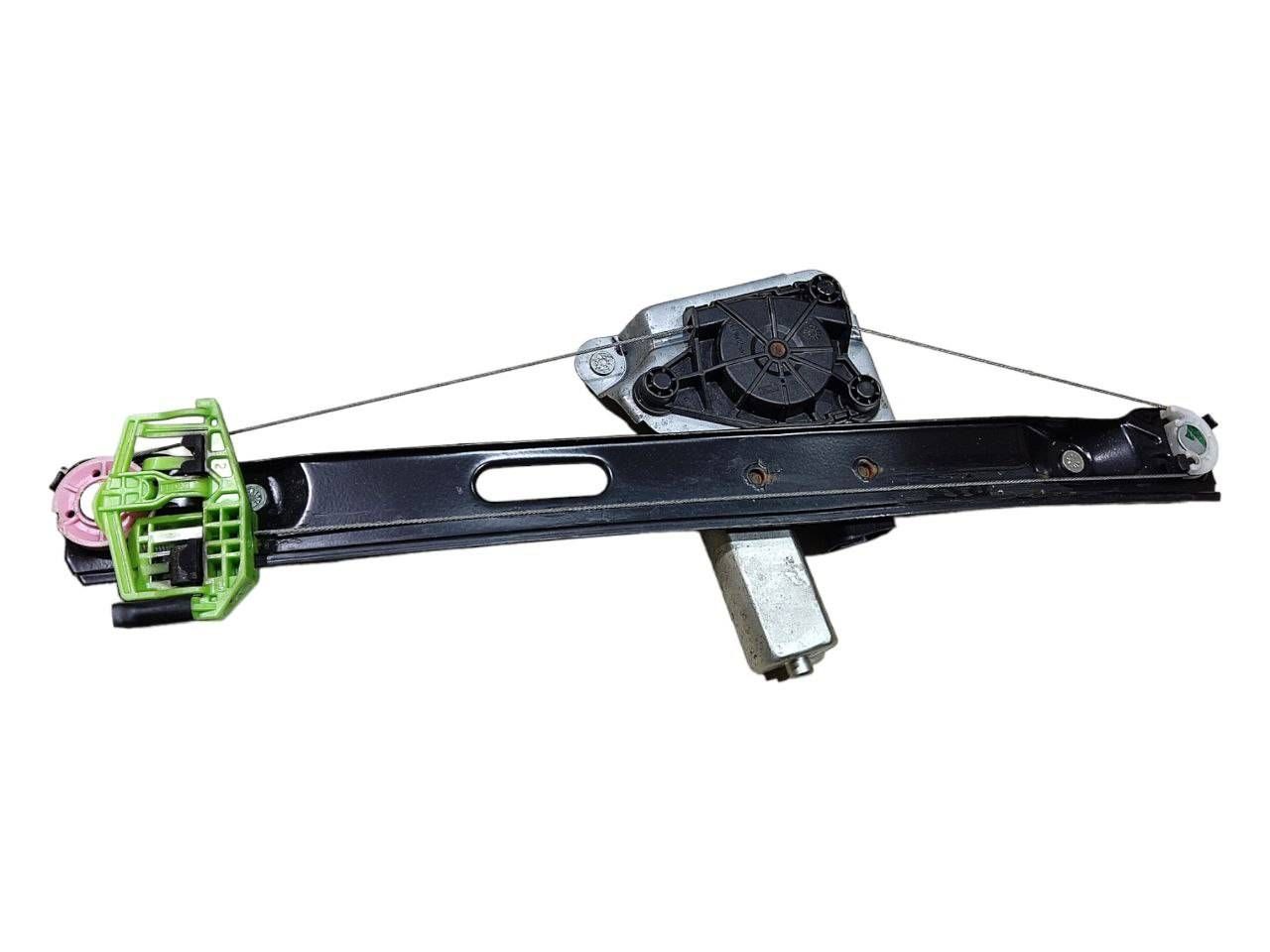 BMW 3 (E90 / E91 / E92 / E93) Door window regulator with motor BMW 3 SERIES Door window regulator with motor O...
