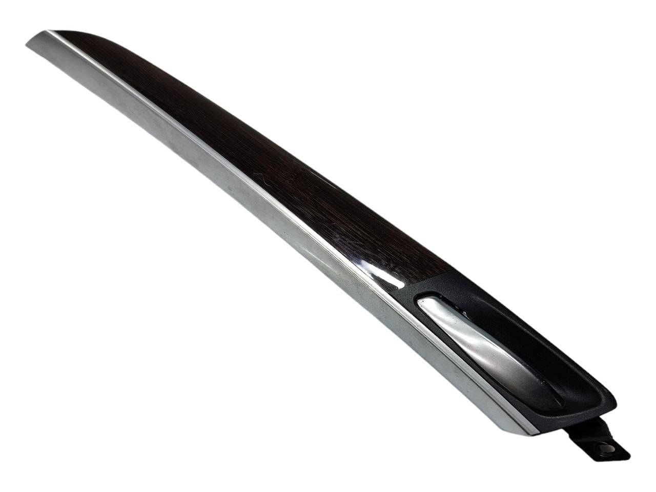 BMW X5 (E70) Front door trim bar BMW X5 Front door trim bar

Generation: X5 (E70...